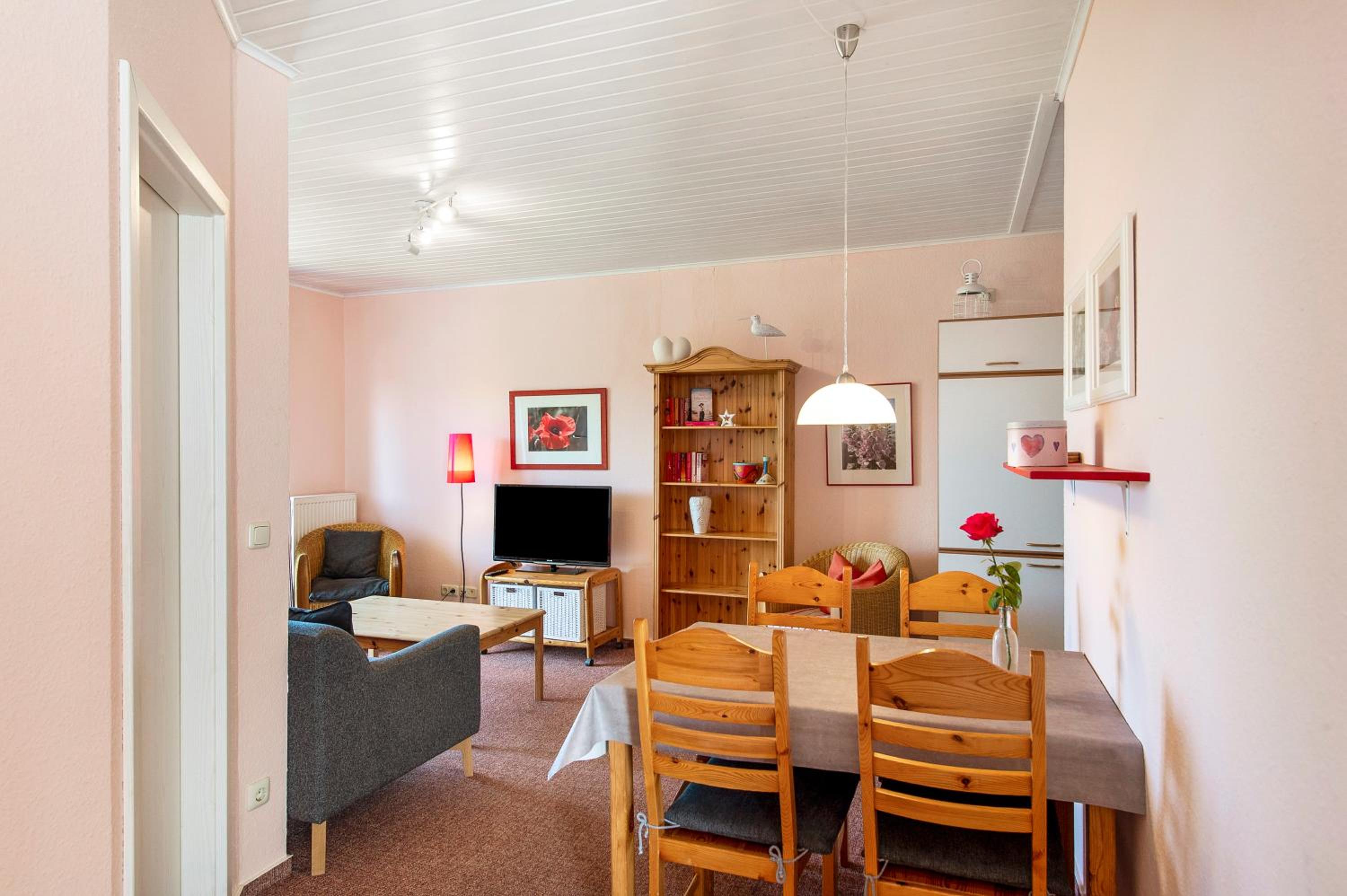 Two-Bedroom Deluxe Apartment with Ocean View photo 2