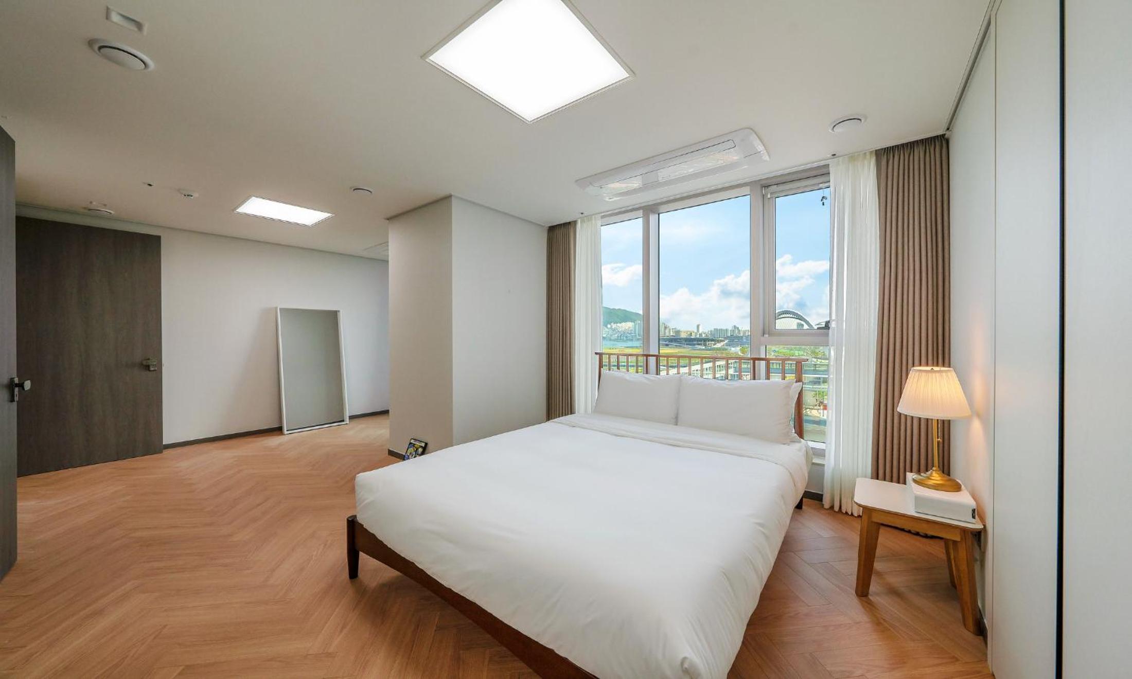 Junior Suite - Photo 11