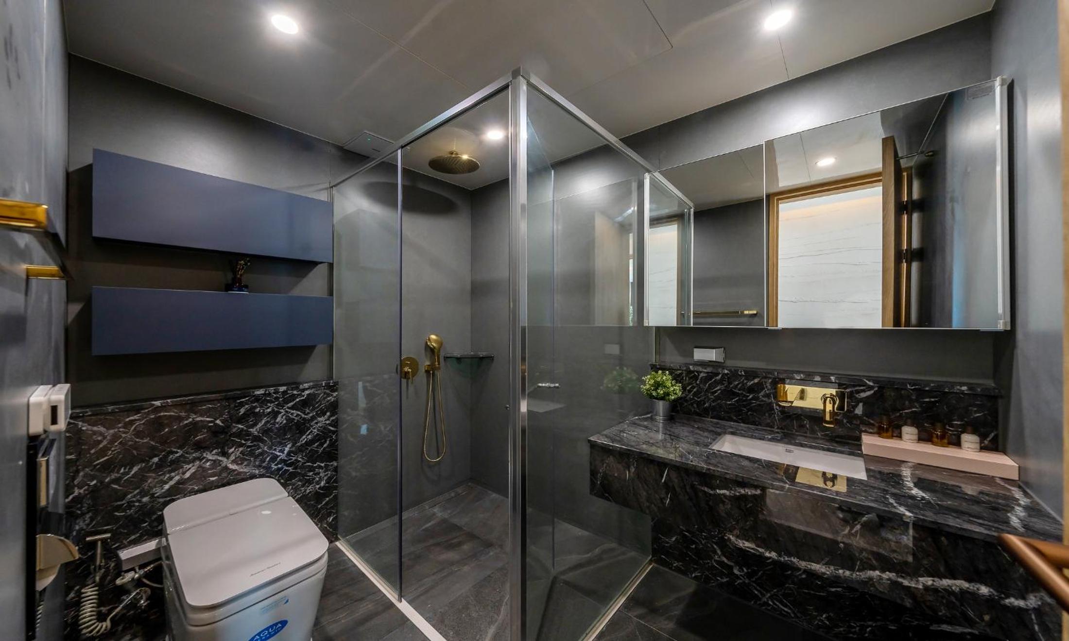 Penthouse B - Photo 23