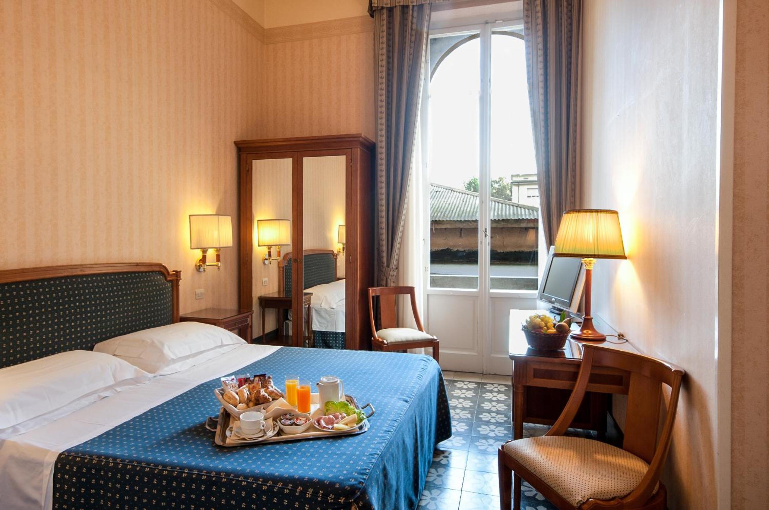 Double Room - Photo 1