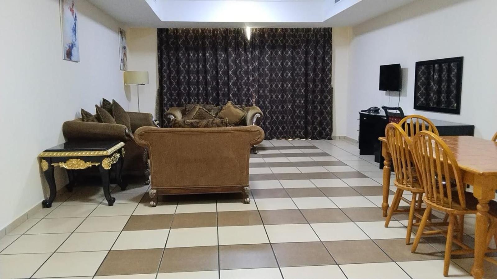 Two-Bedroom Suite