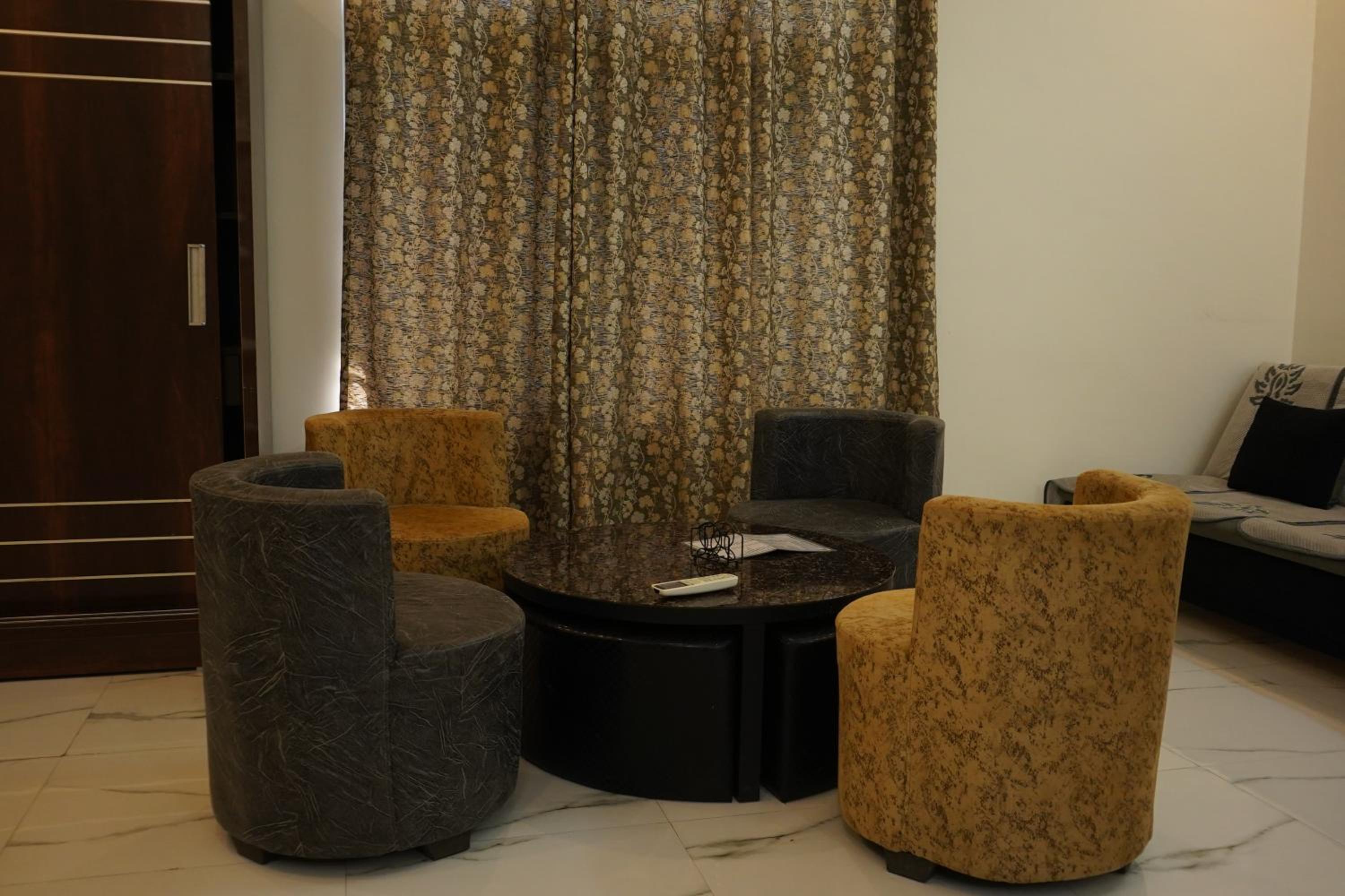 Family Suite - Photo 3