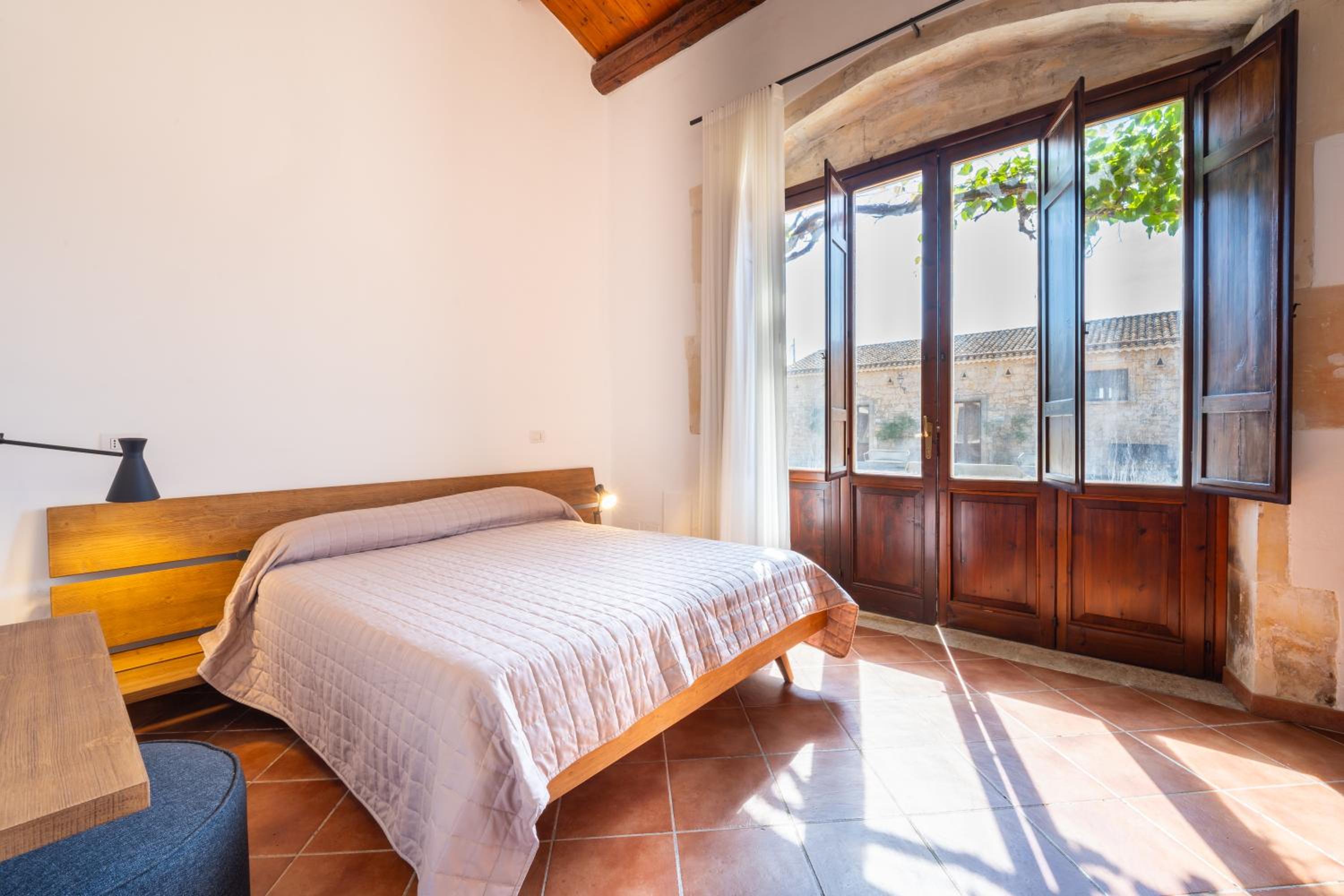 Standard Double or Twin Room - Photo 1