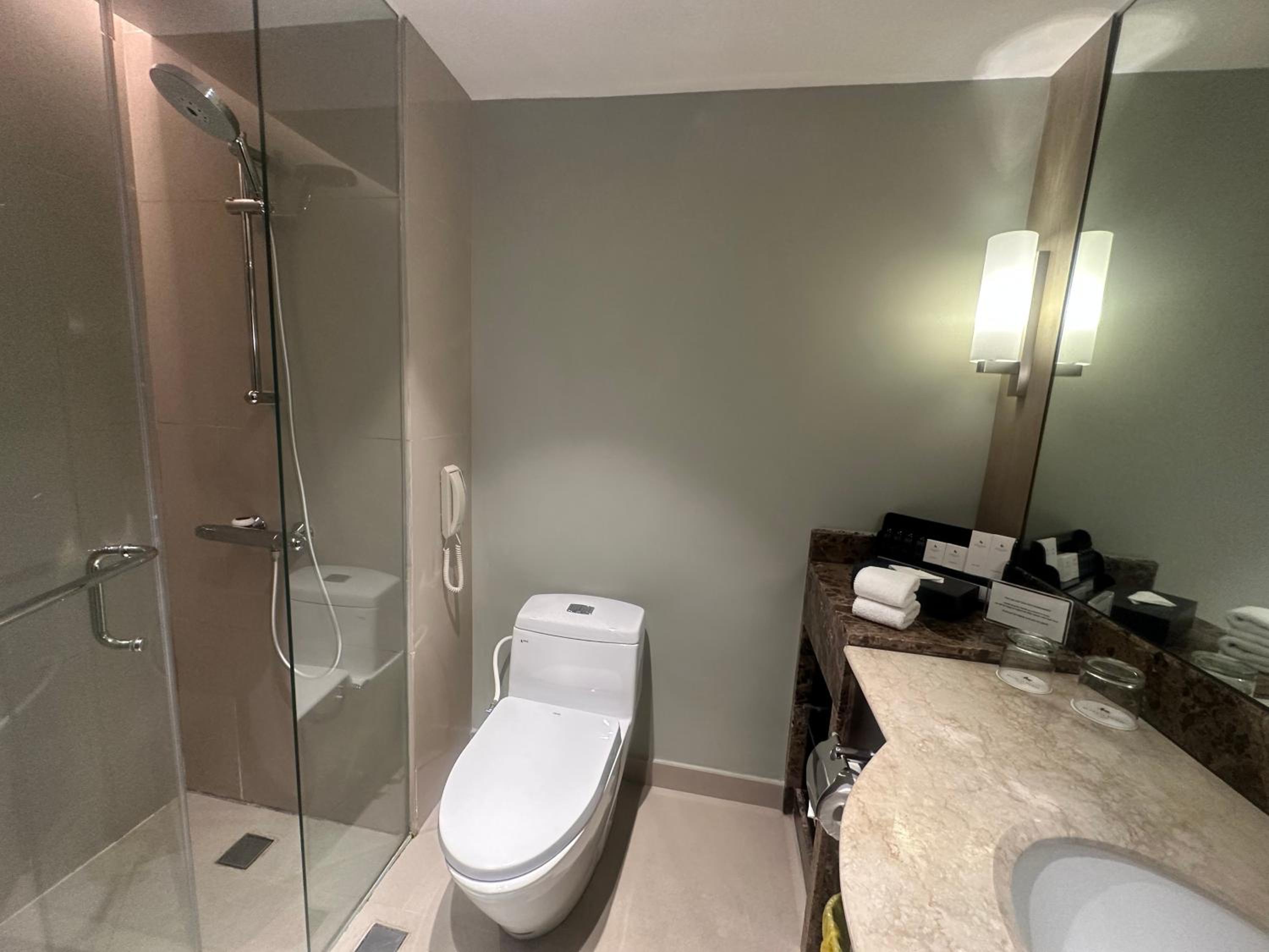Deluxe Double or Twin Room with Sea View Deluxe Double or Twin Room with Sea View