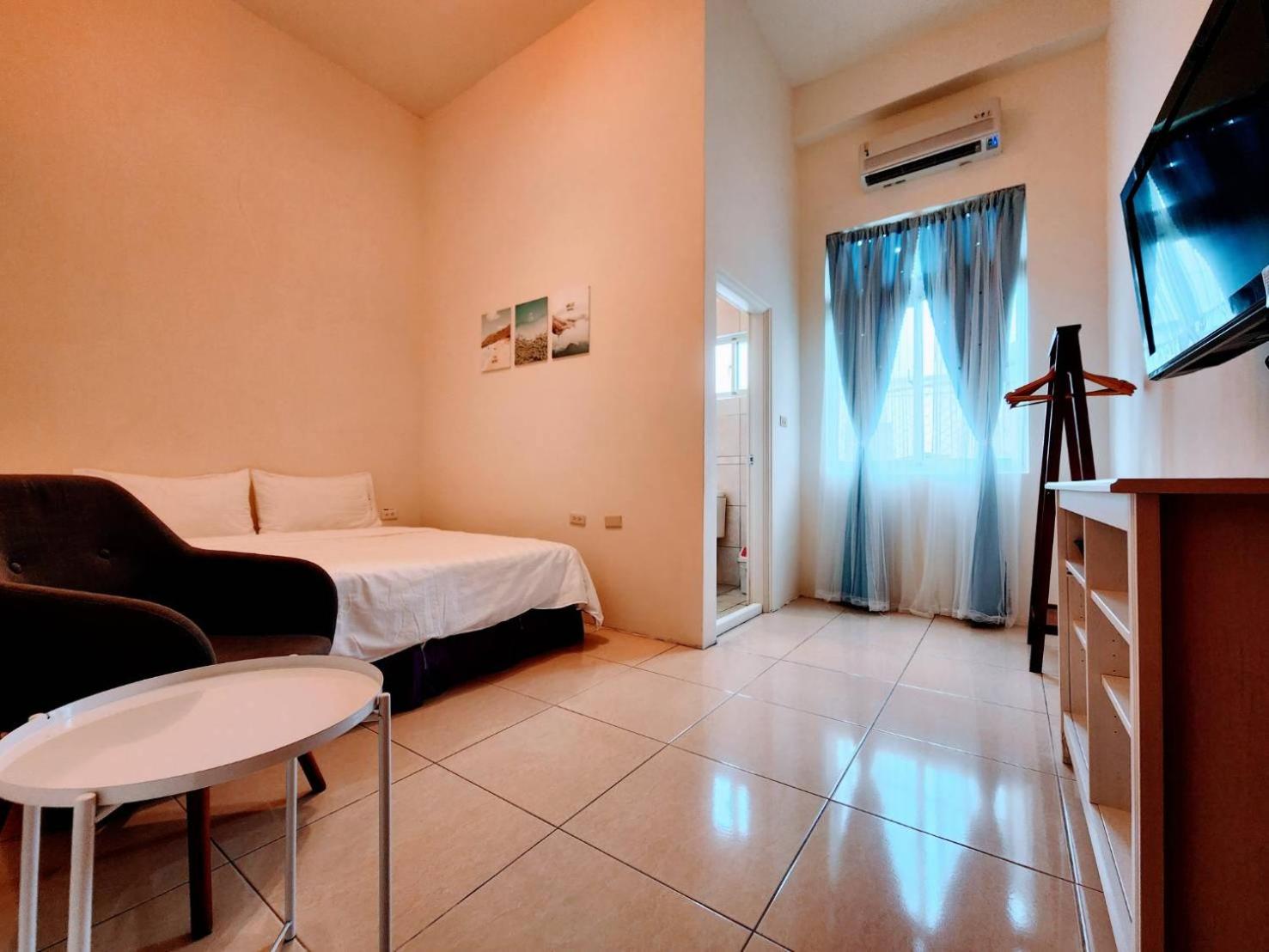 Standard Double Room photo 2