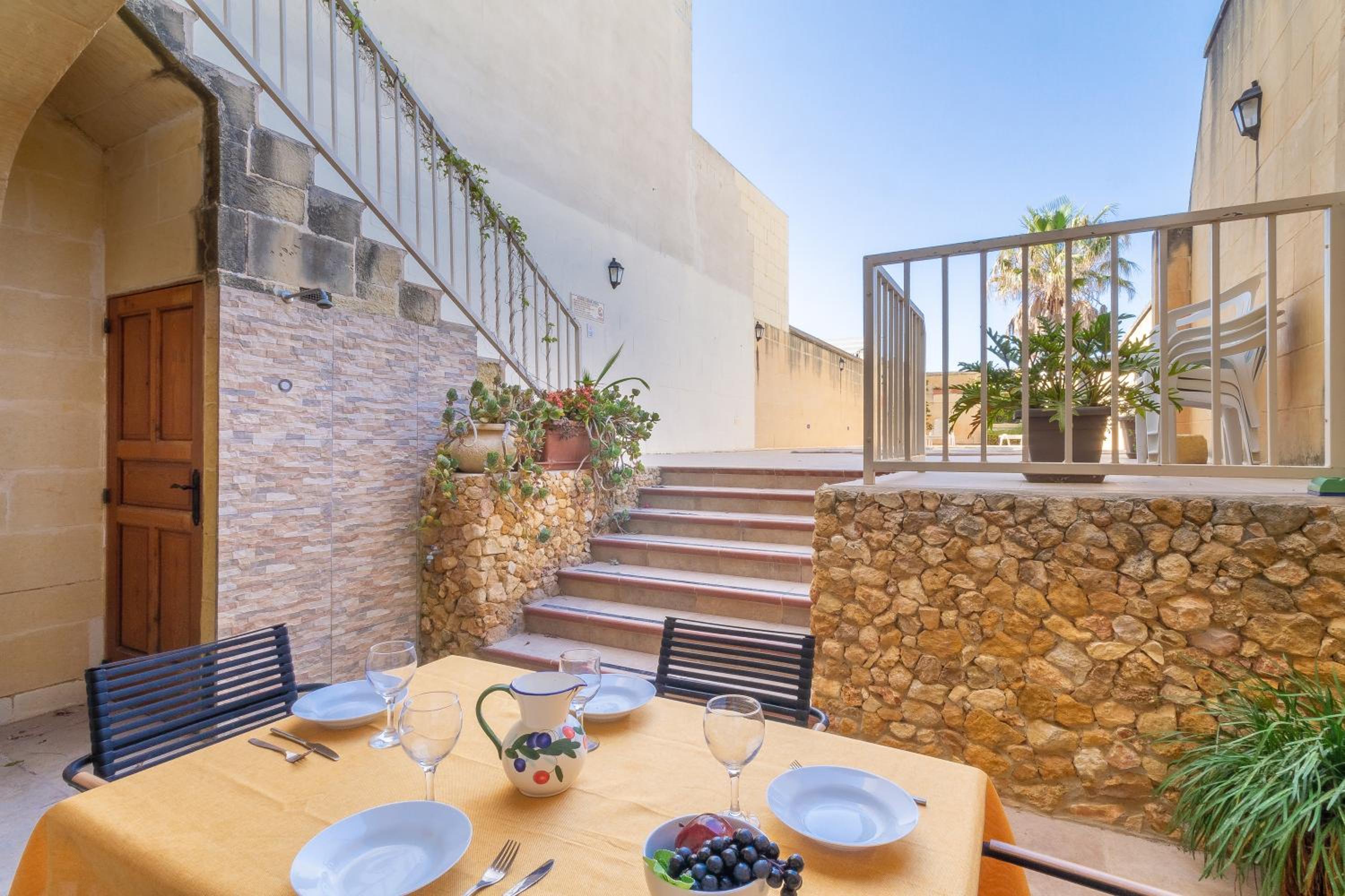 Three-Bedroom House photo 2