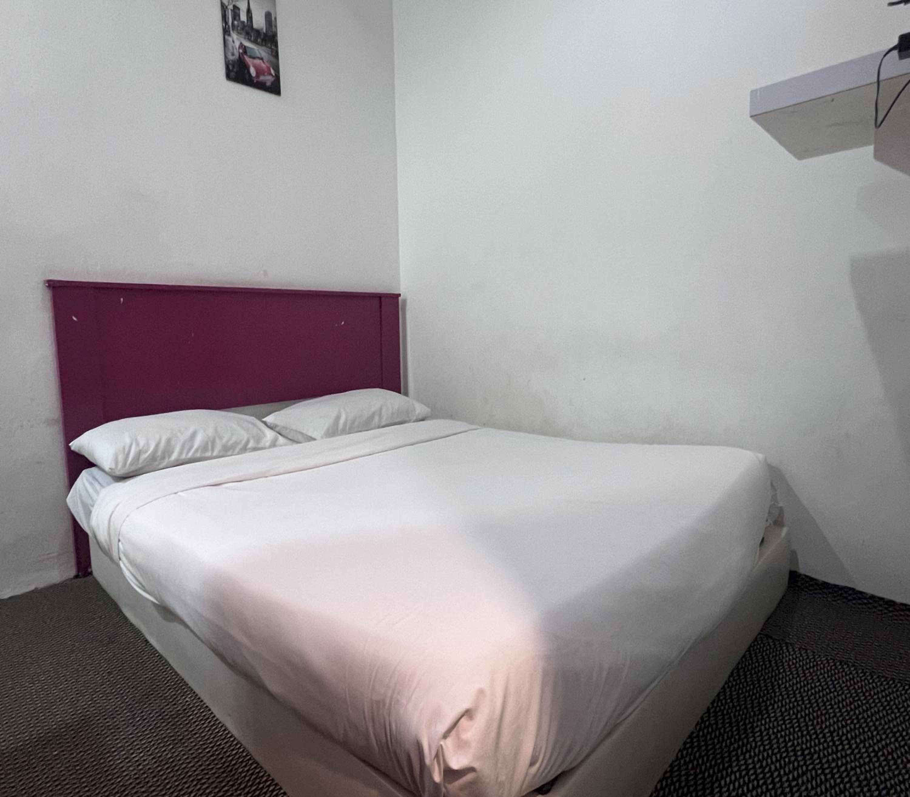 Standard Queen Room photo 1