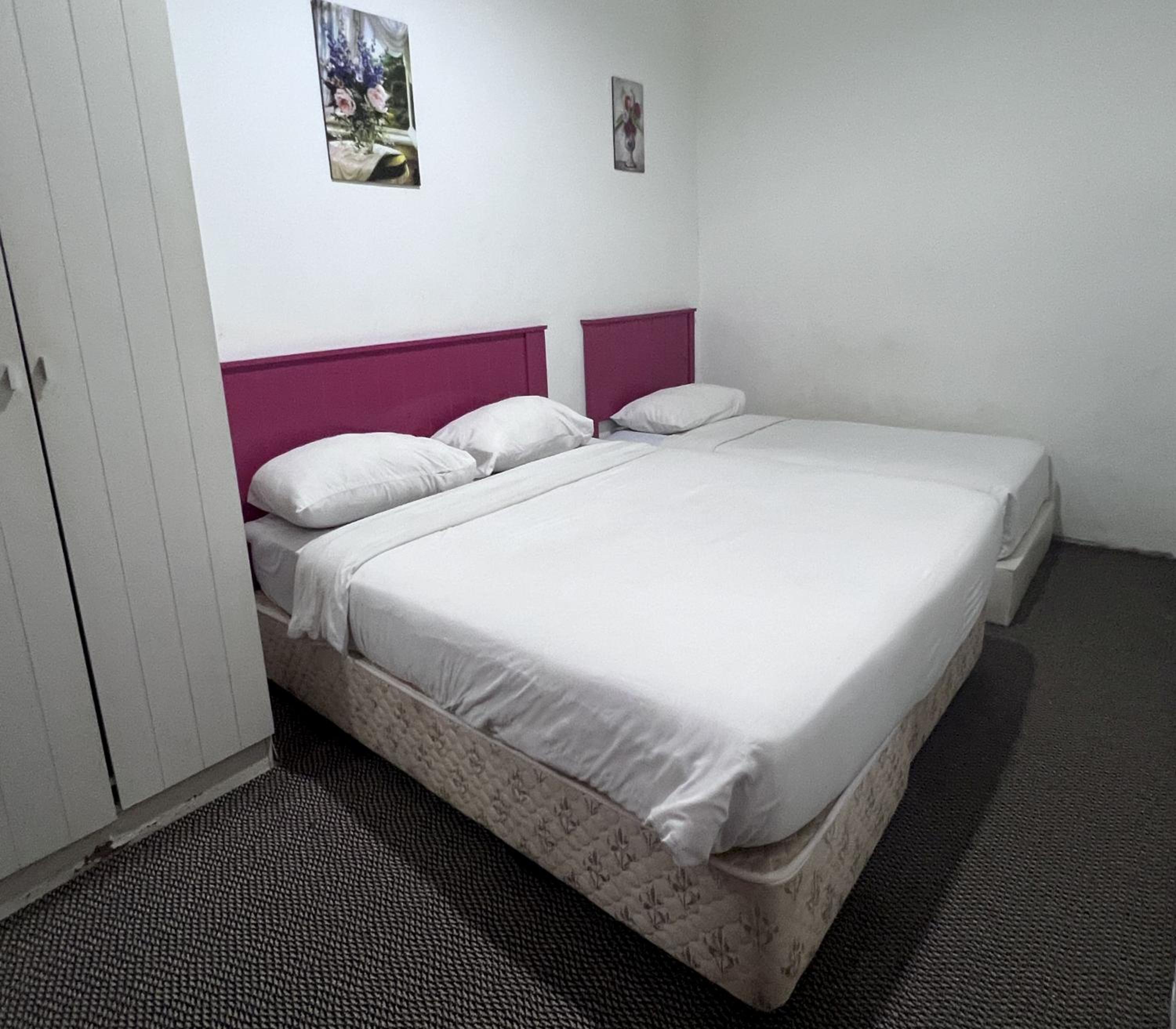 Standard Triple Room photo 3