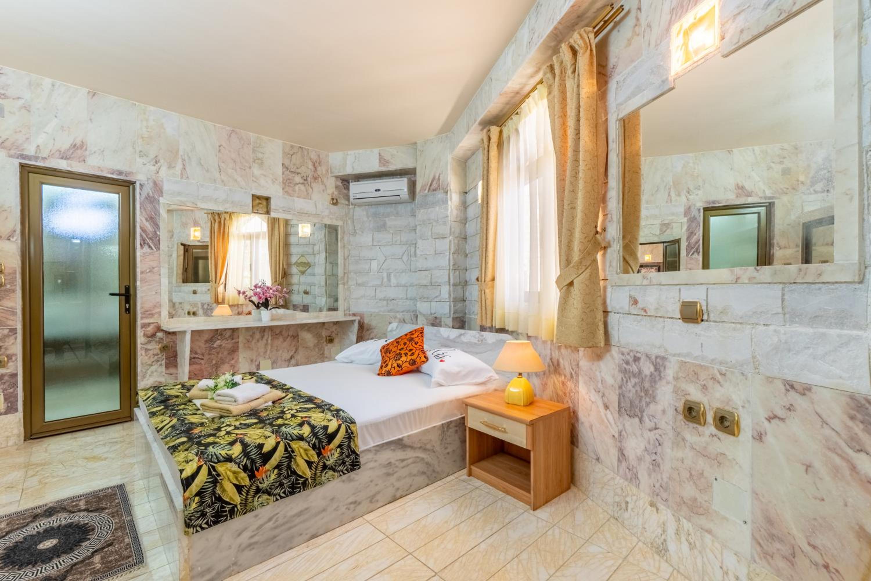 Villa with Sea View