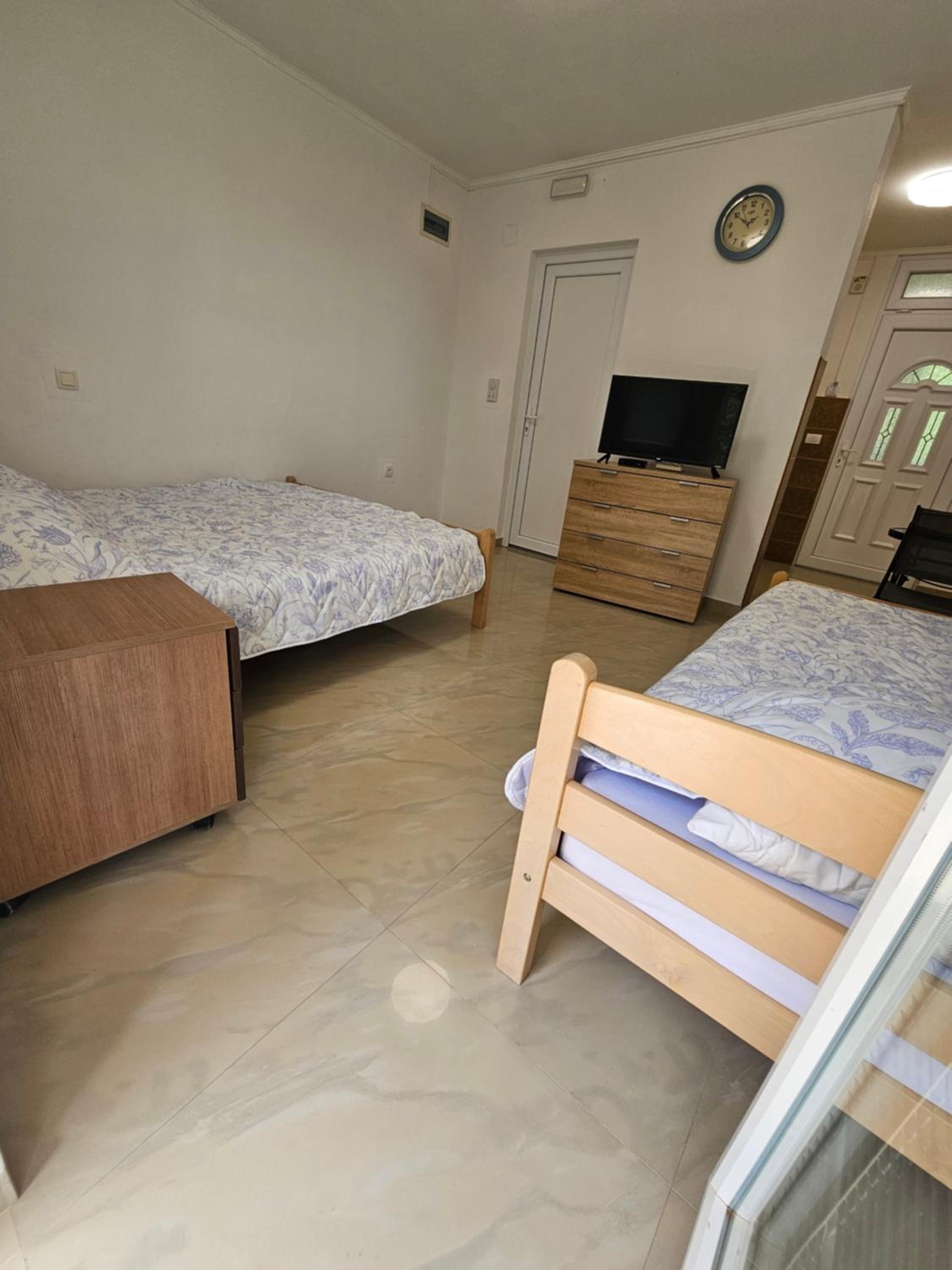Studio Apartment with Sea View photo 2