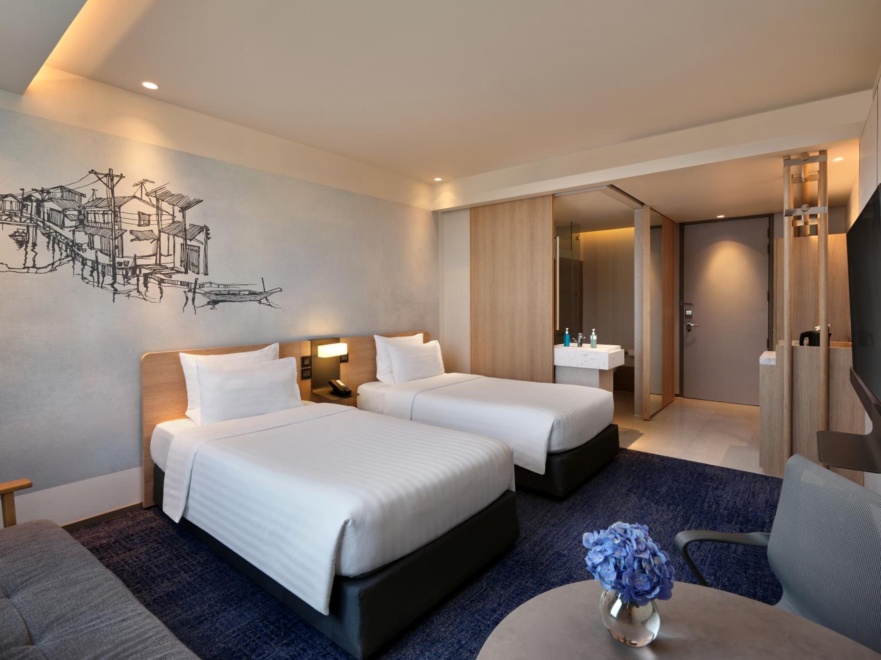 Deluxe Room Twin Beds - Photo 4