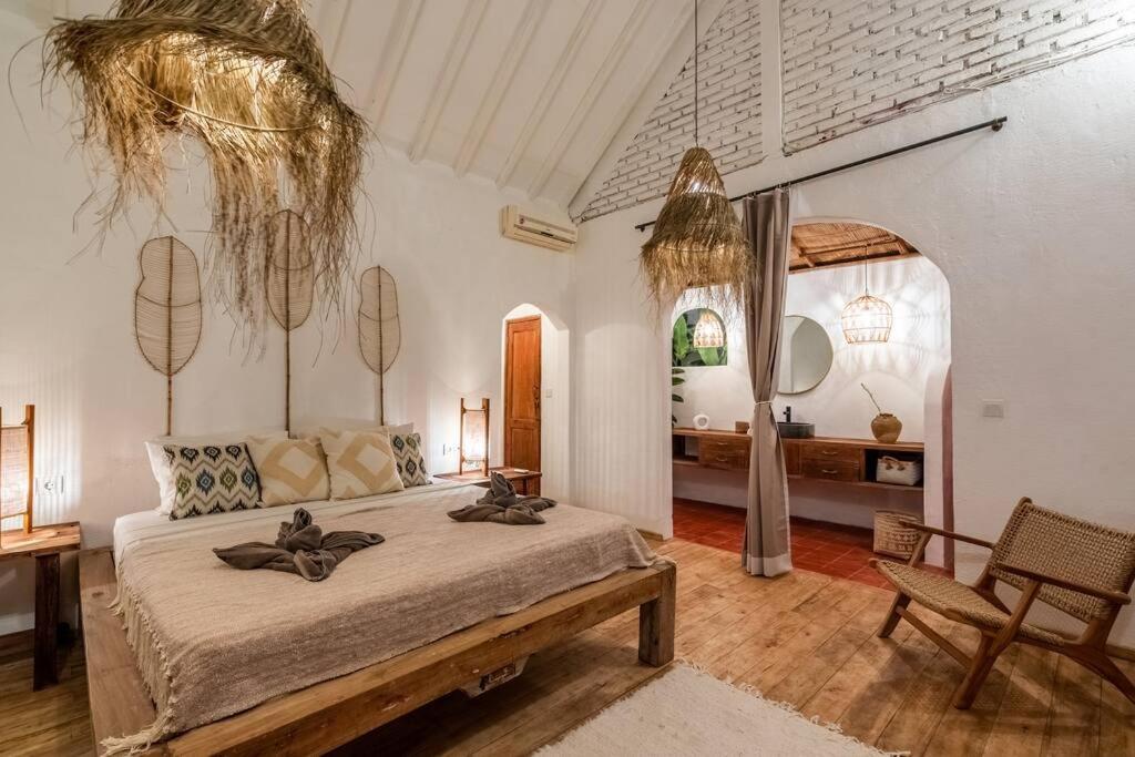 Three-Bedroom Villa photo 2