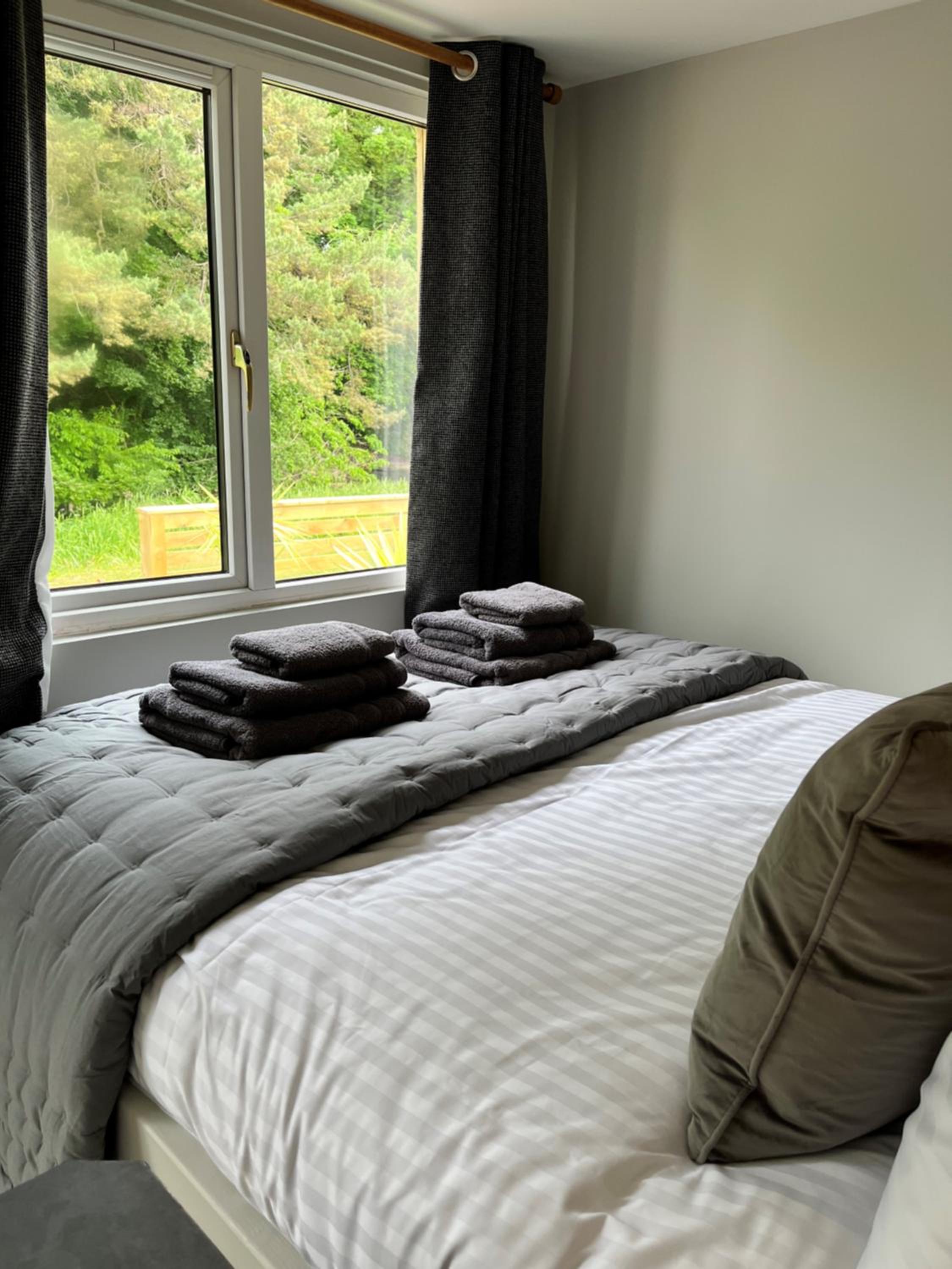 One-Bedroom House photo 1