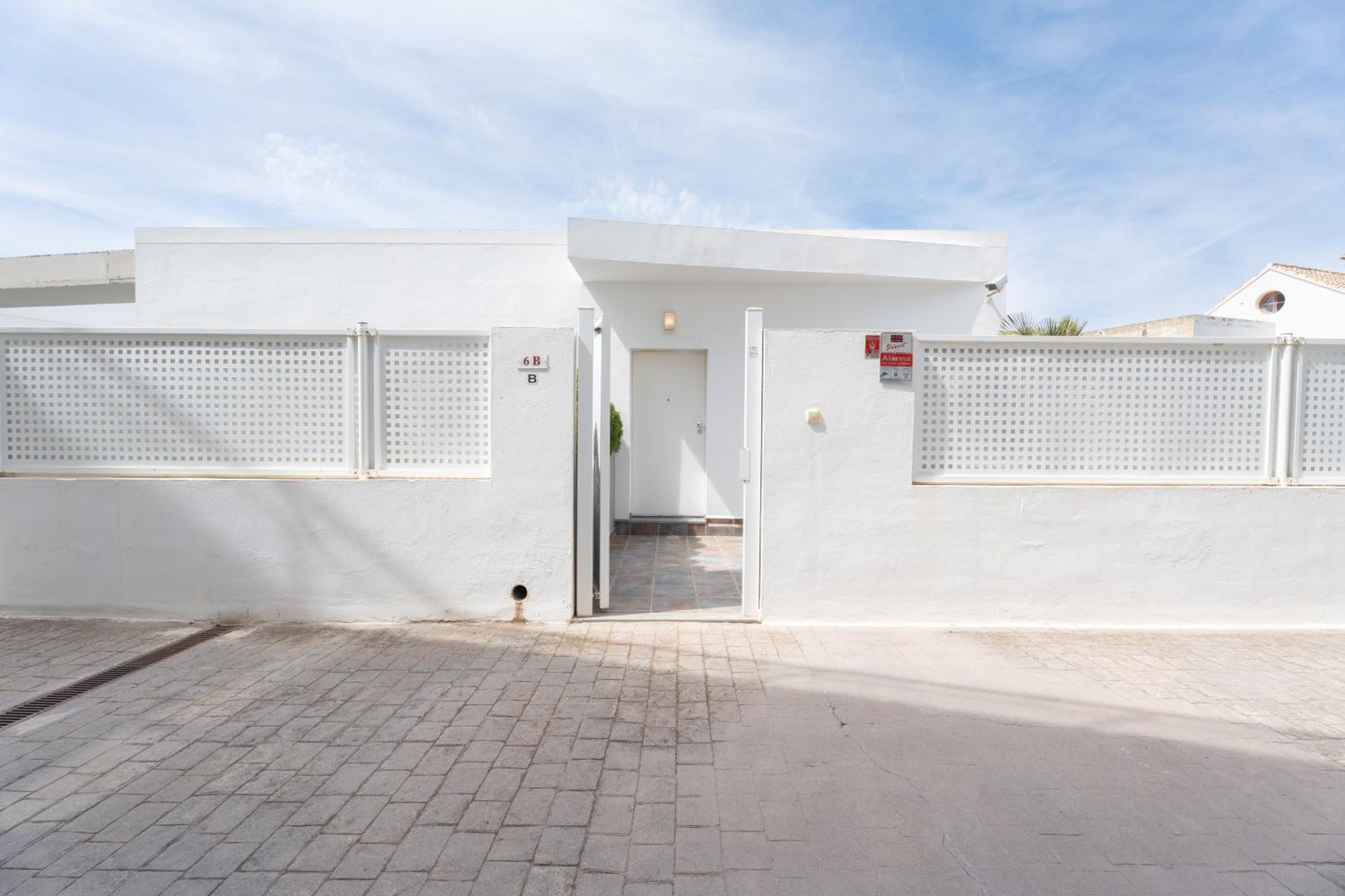 Villa With Sea View photo 3