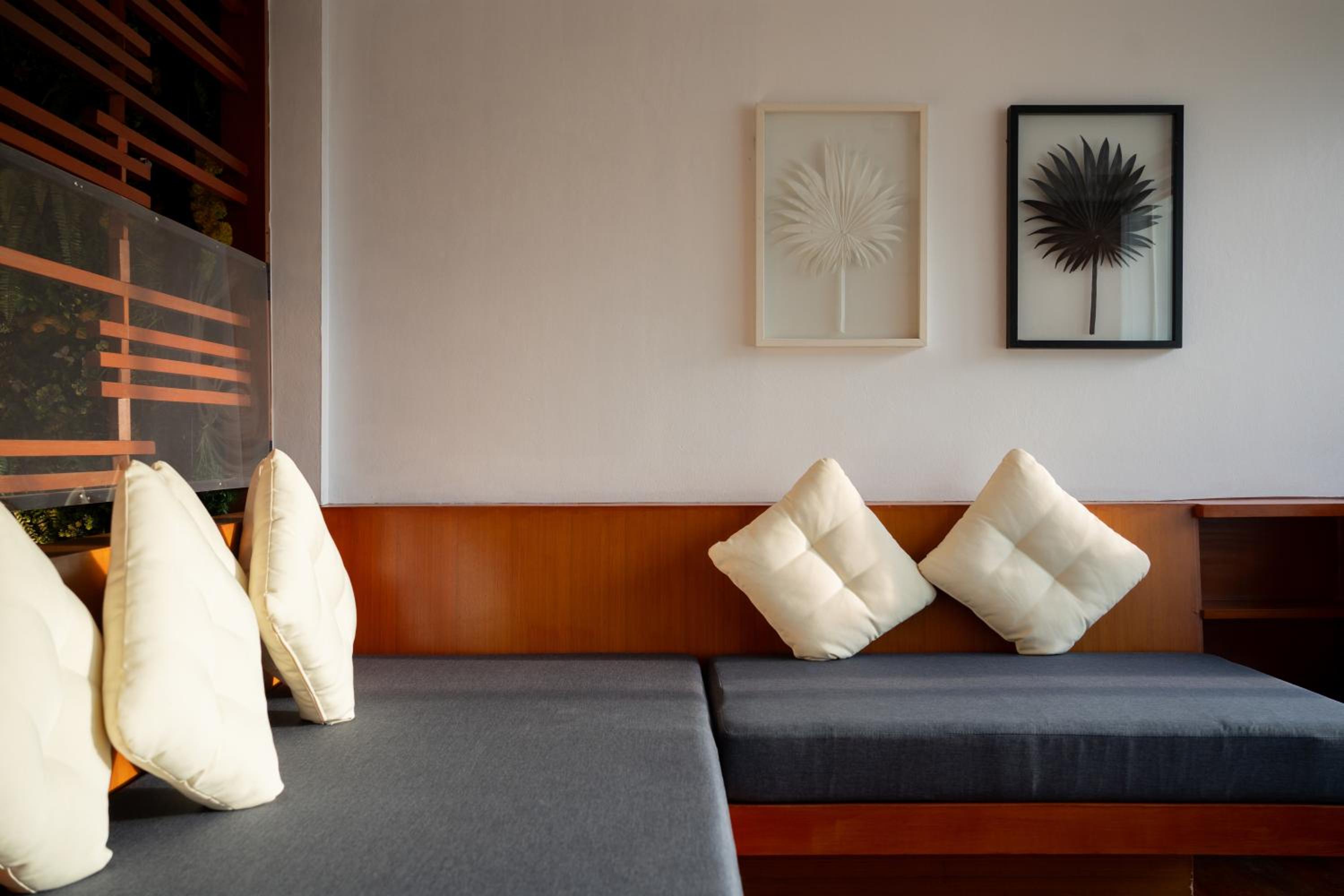 Pool Villa with loft with Daily Complimentary Mini-bar - Photo 2