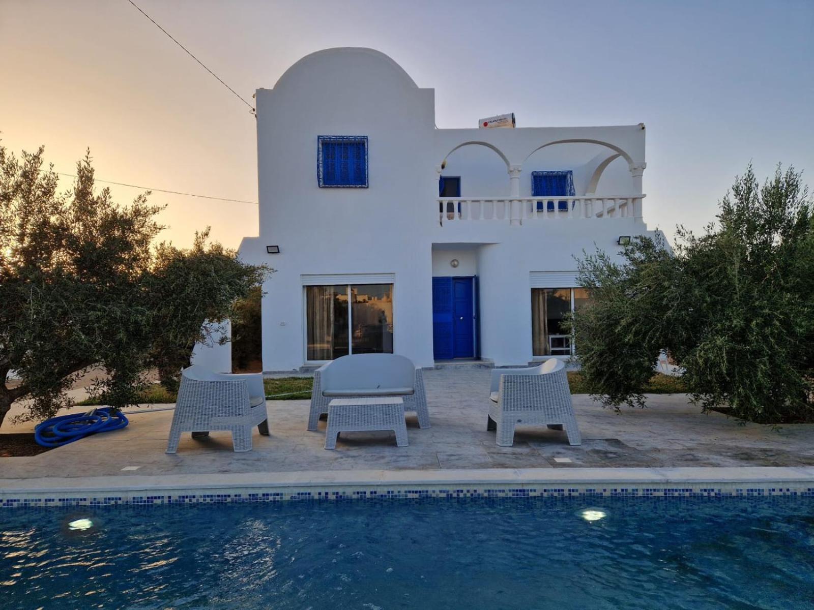 Villa with Private Pool photo 2