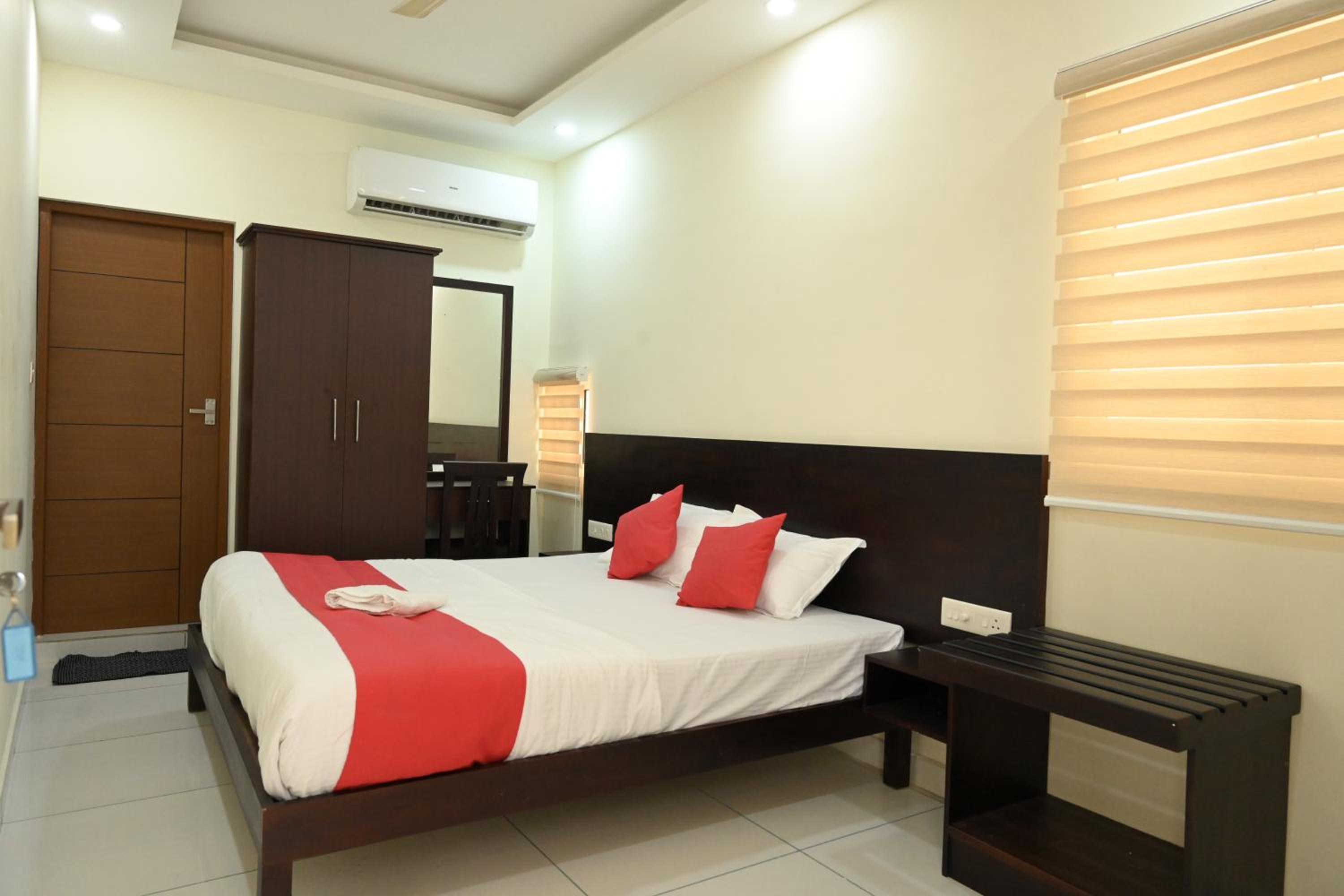 Deluxe Double Room photo 3