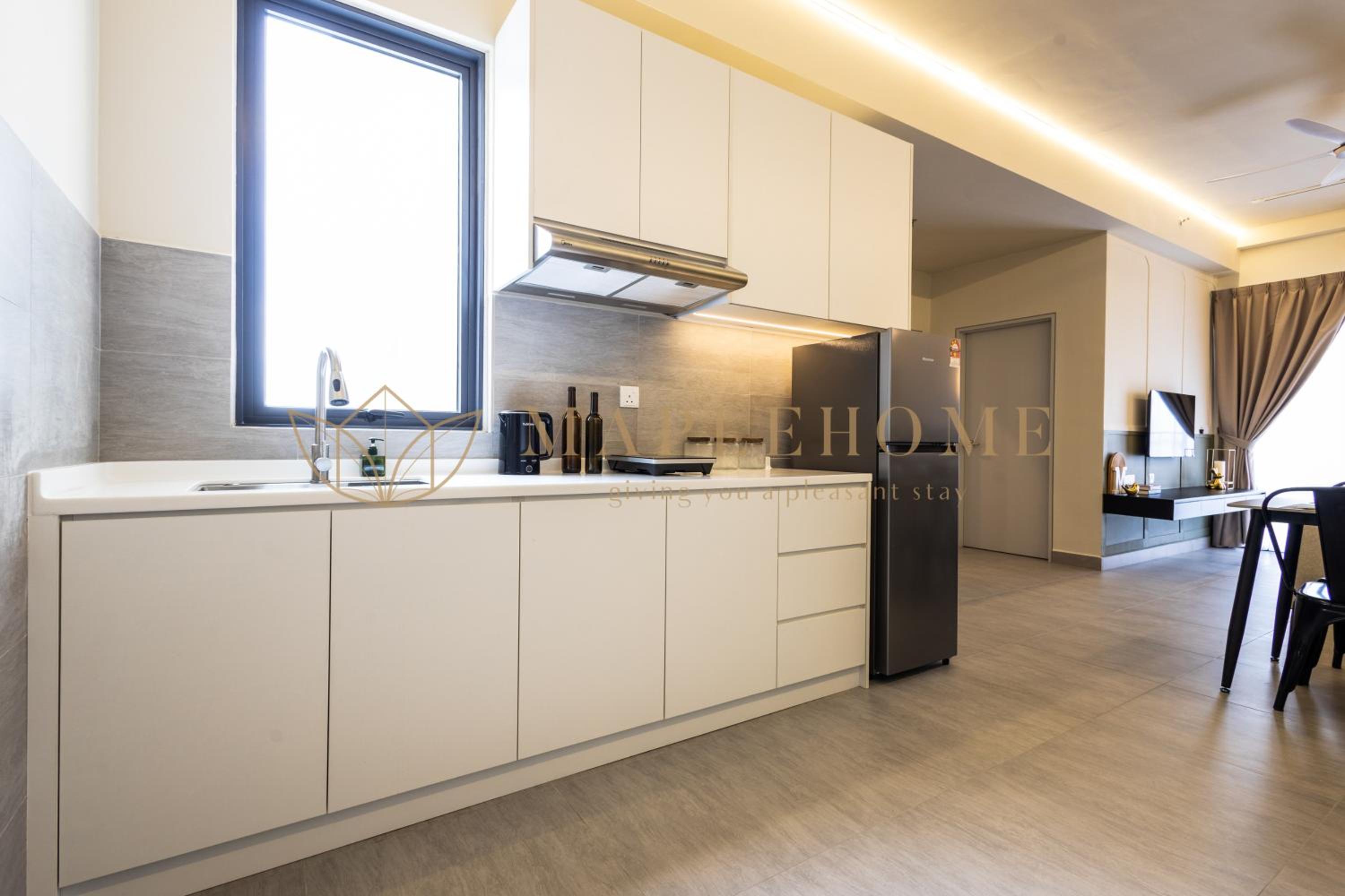 Deluxe Three-Bedroom Suite - Photo 7