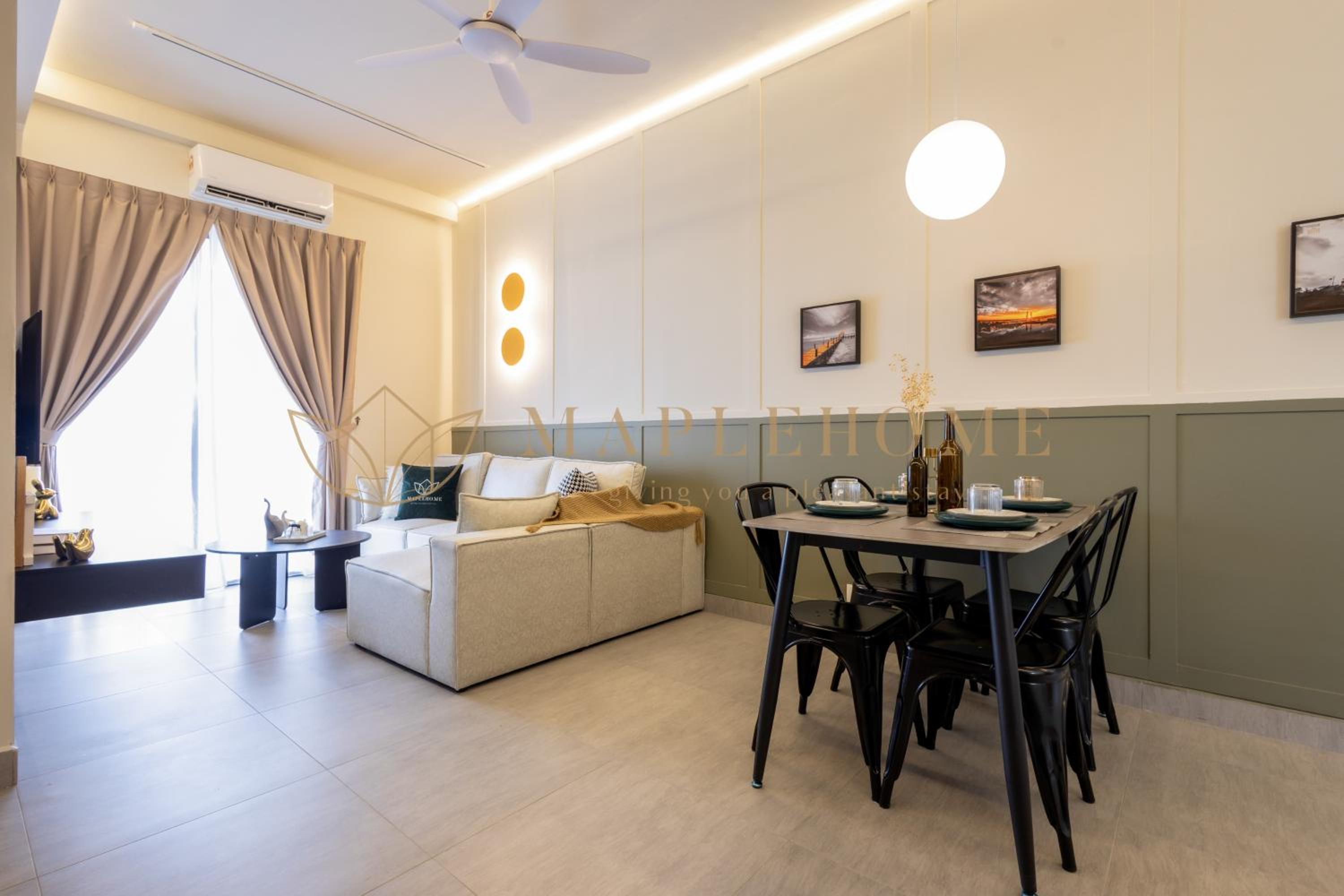 Deluxe Three-Bedroom Suite - Photo 6