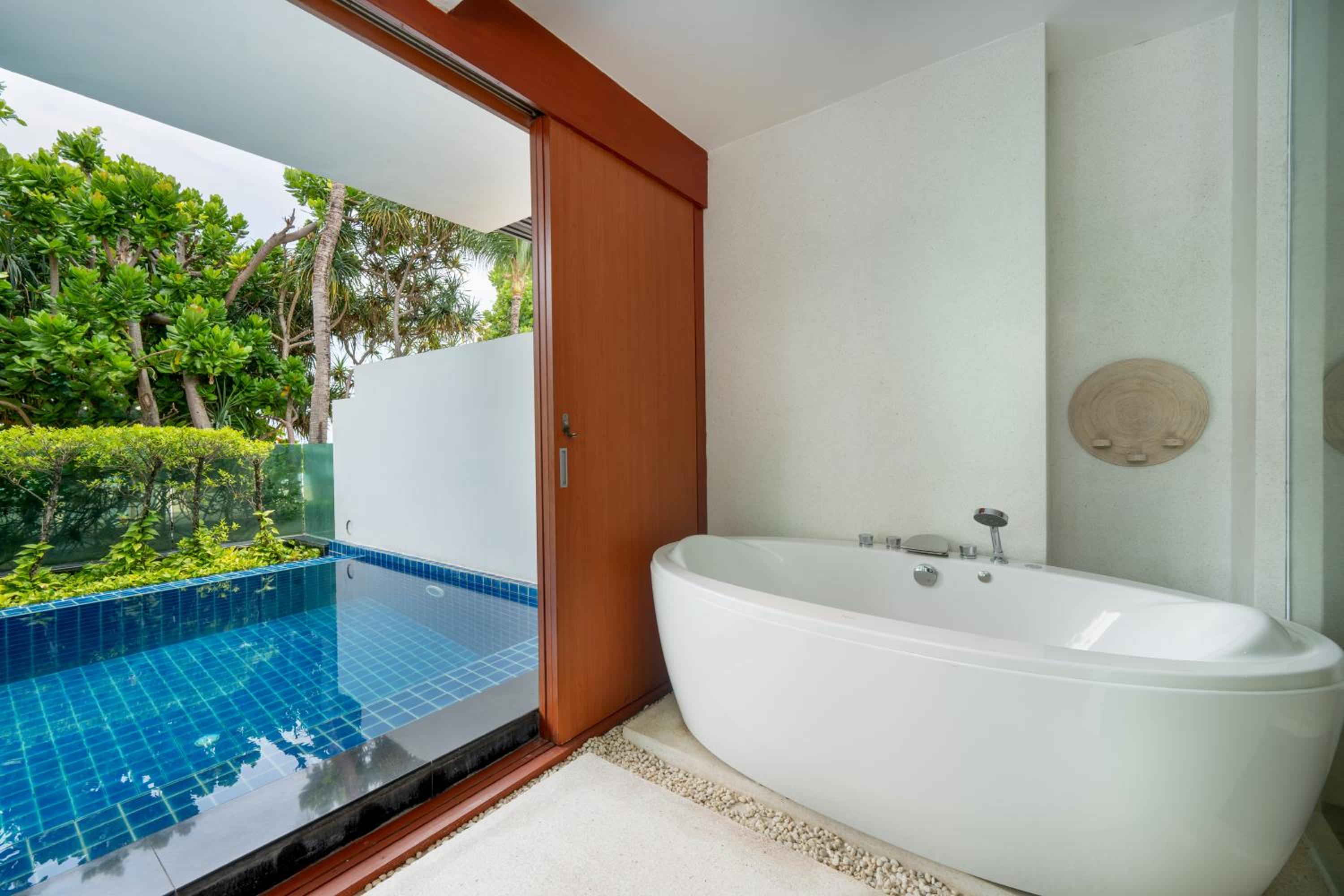 Beach Front Pool Villa with Daily Complimentary Mini-bar - Photo 6