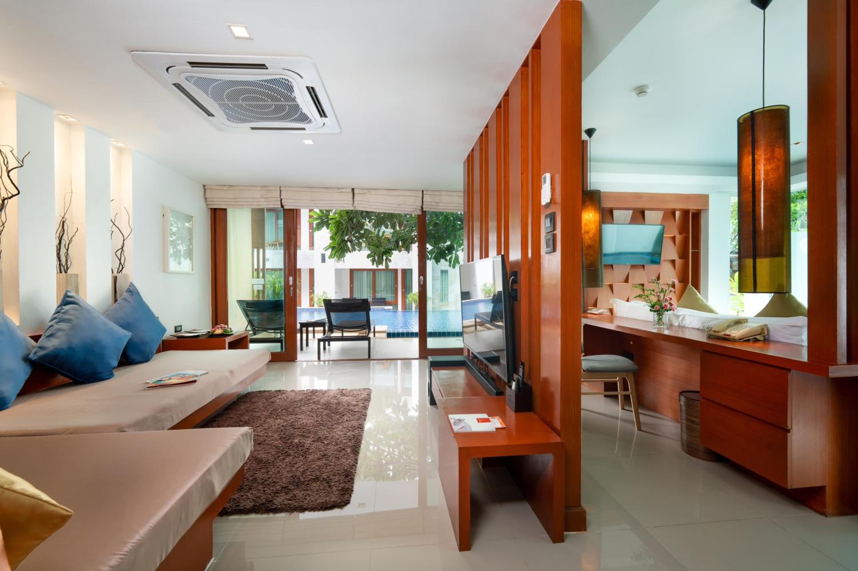 Beach Front Pool Villa with Daily Complimentary Mini-bar - Photo 8