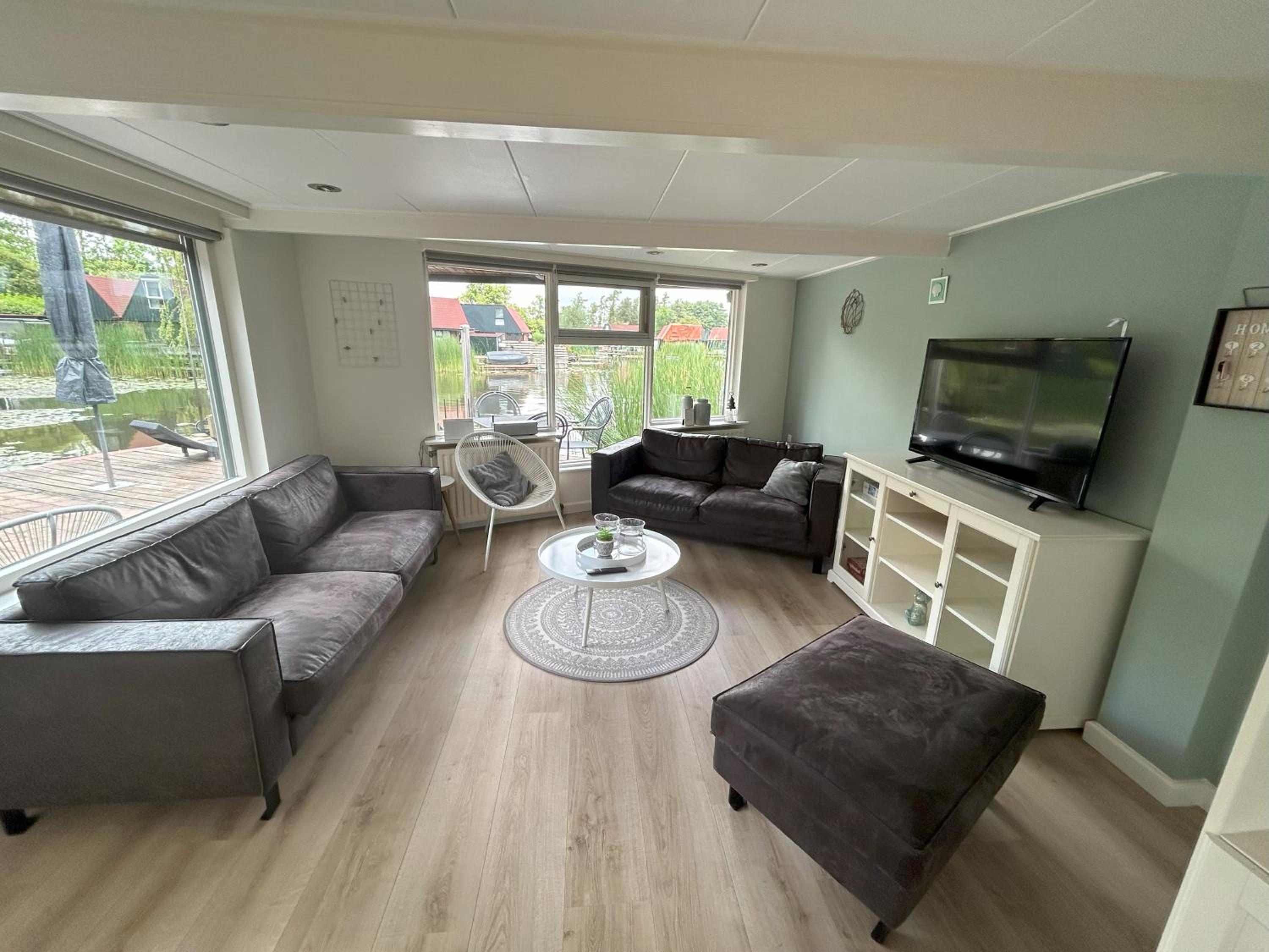 Three-Bedroom House photo 1