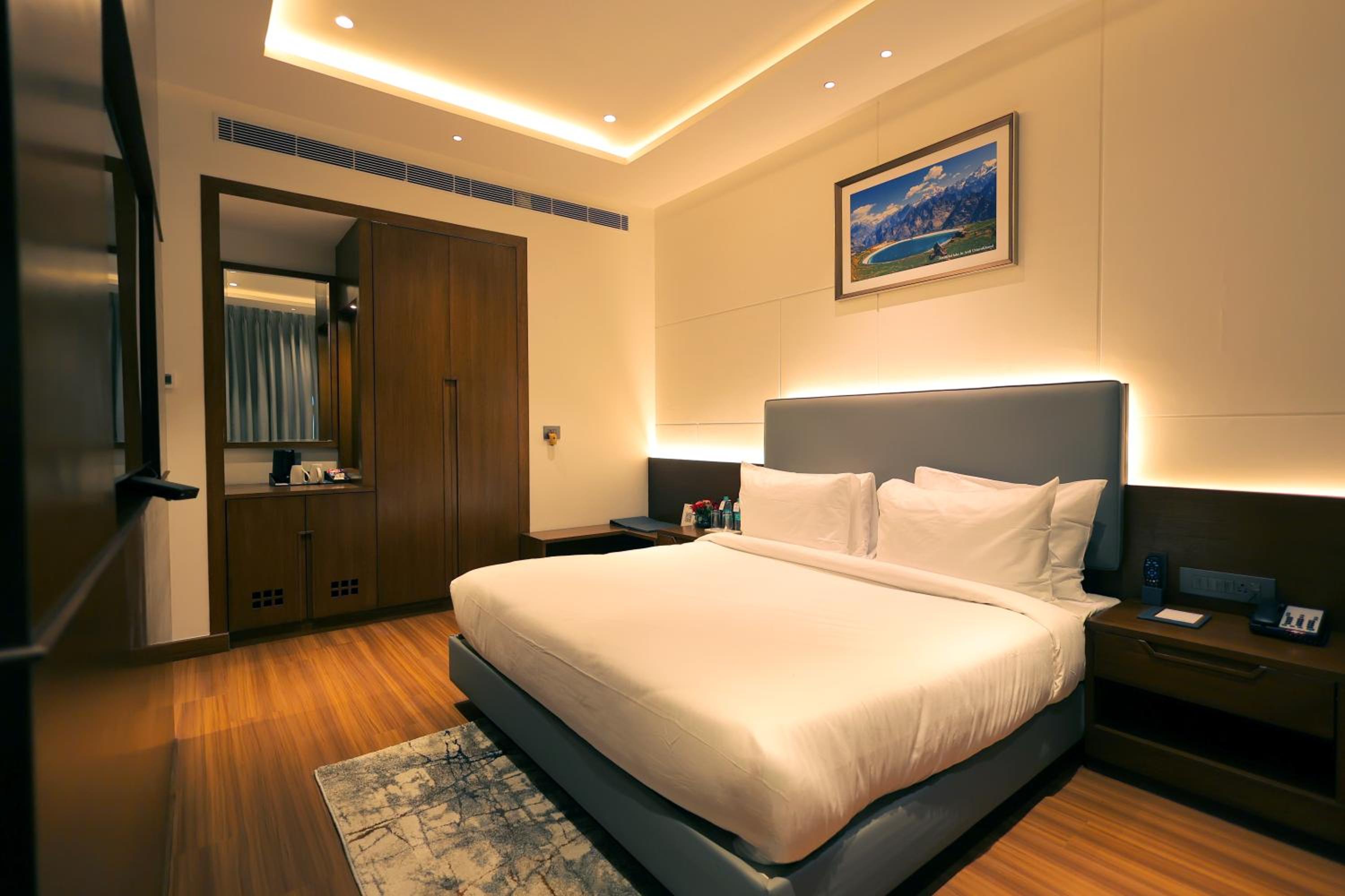 Suite photo 1