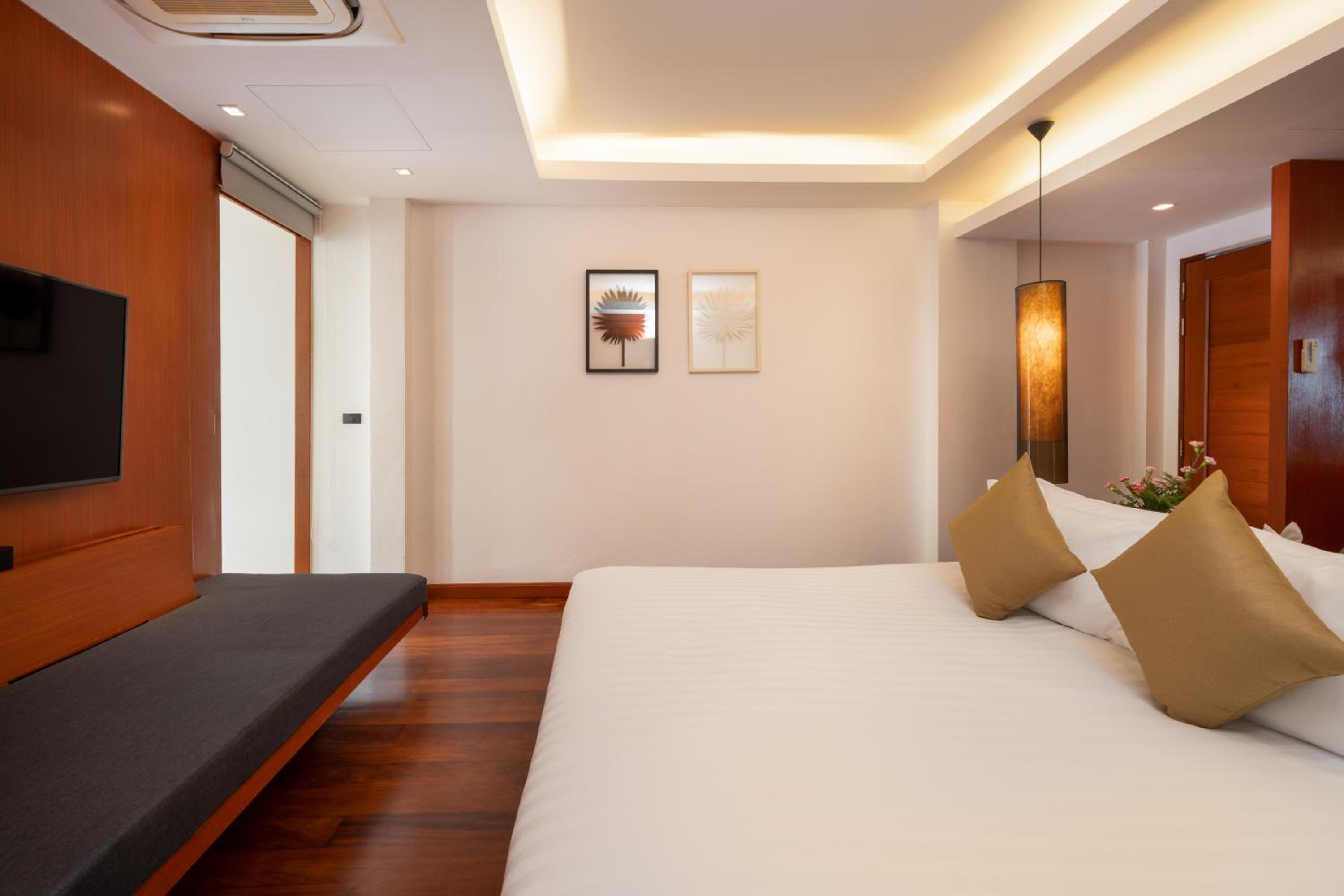 Pool Villa with Daily Complimentary Mini-bar - Photo 9