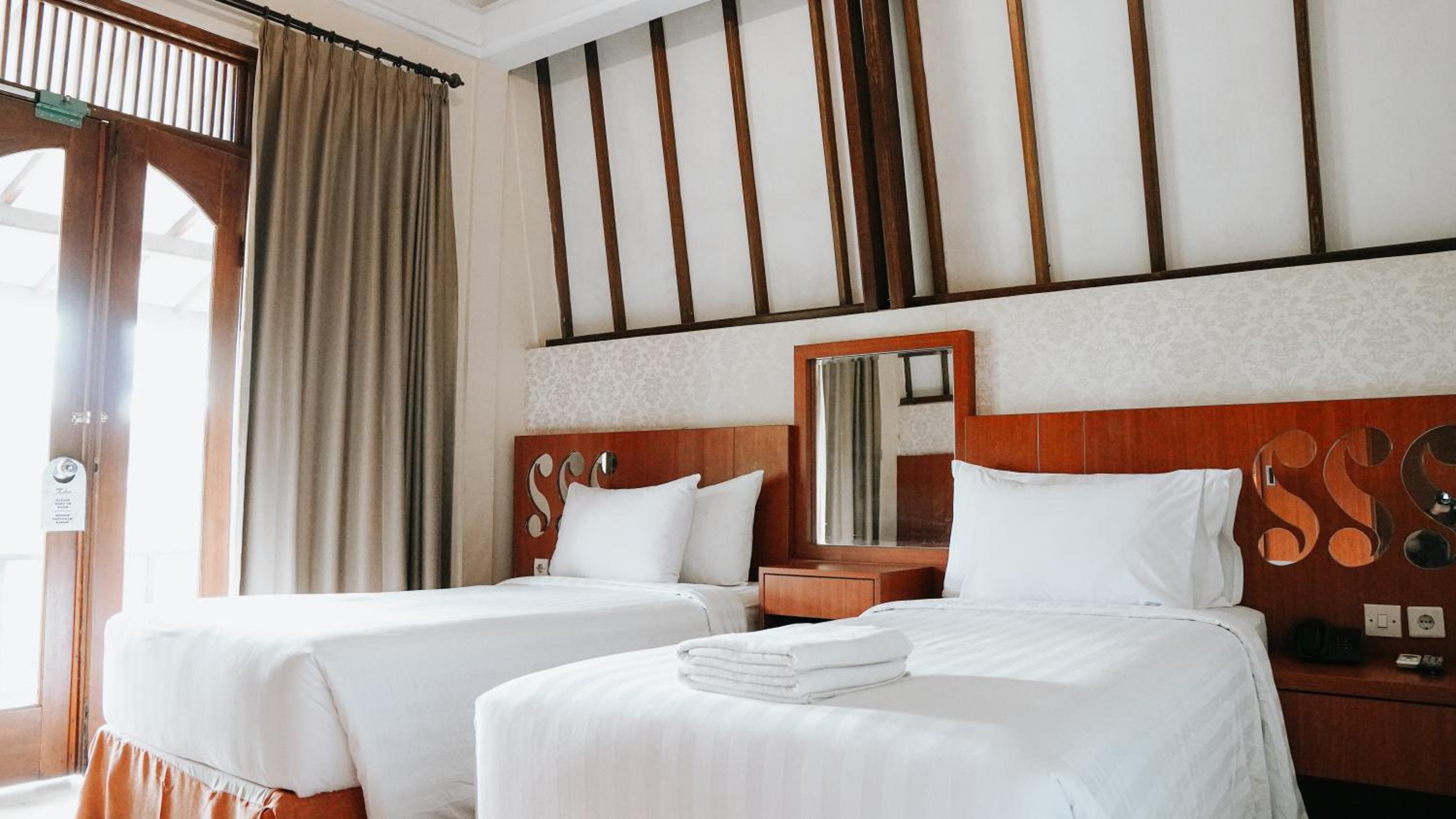Large Twin Room photo 3