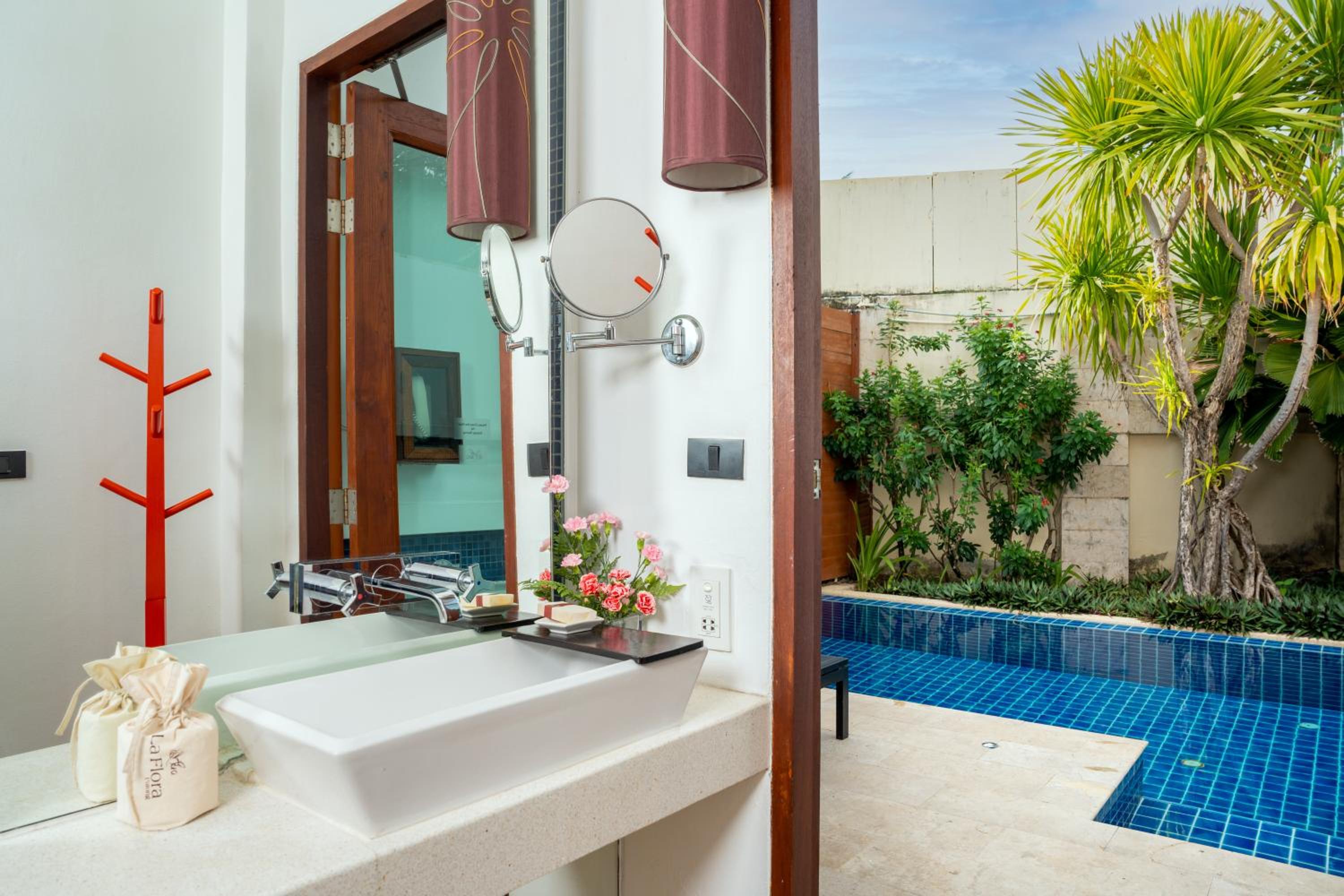 Pool Villa with Daily Complimentary Mini-bar - Photo 7