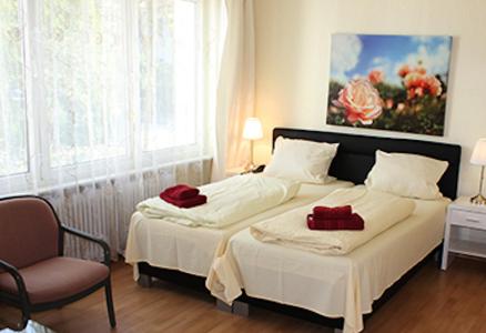 Single Room with Bathroom photo 2