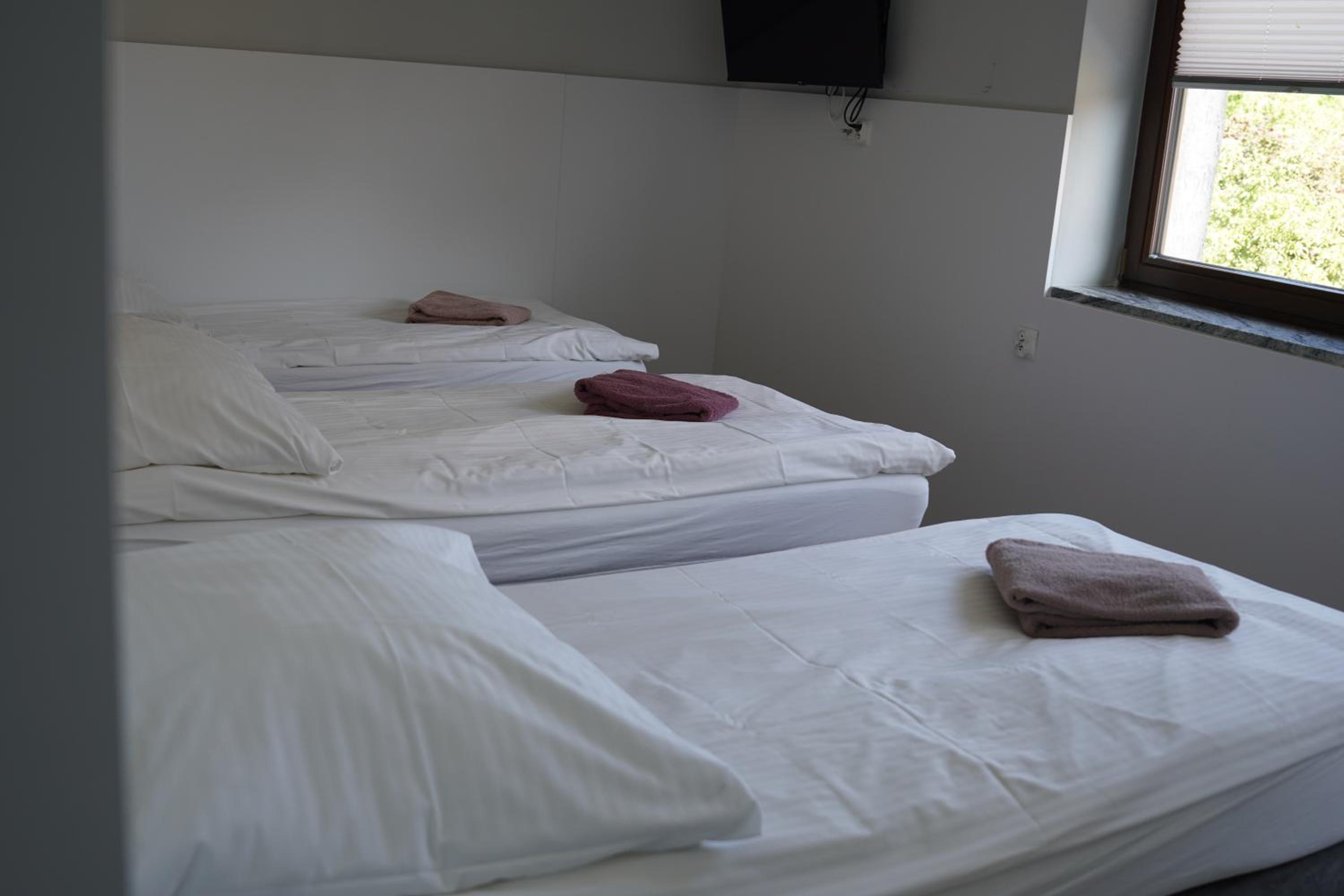 Triple Room with Private Bathroom - Photo 1