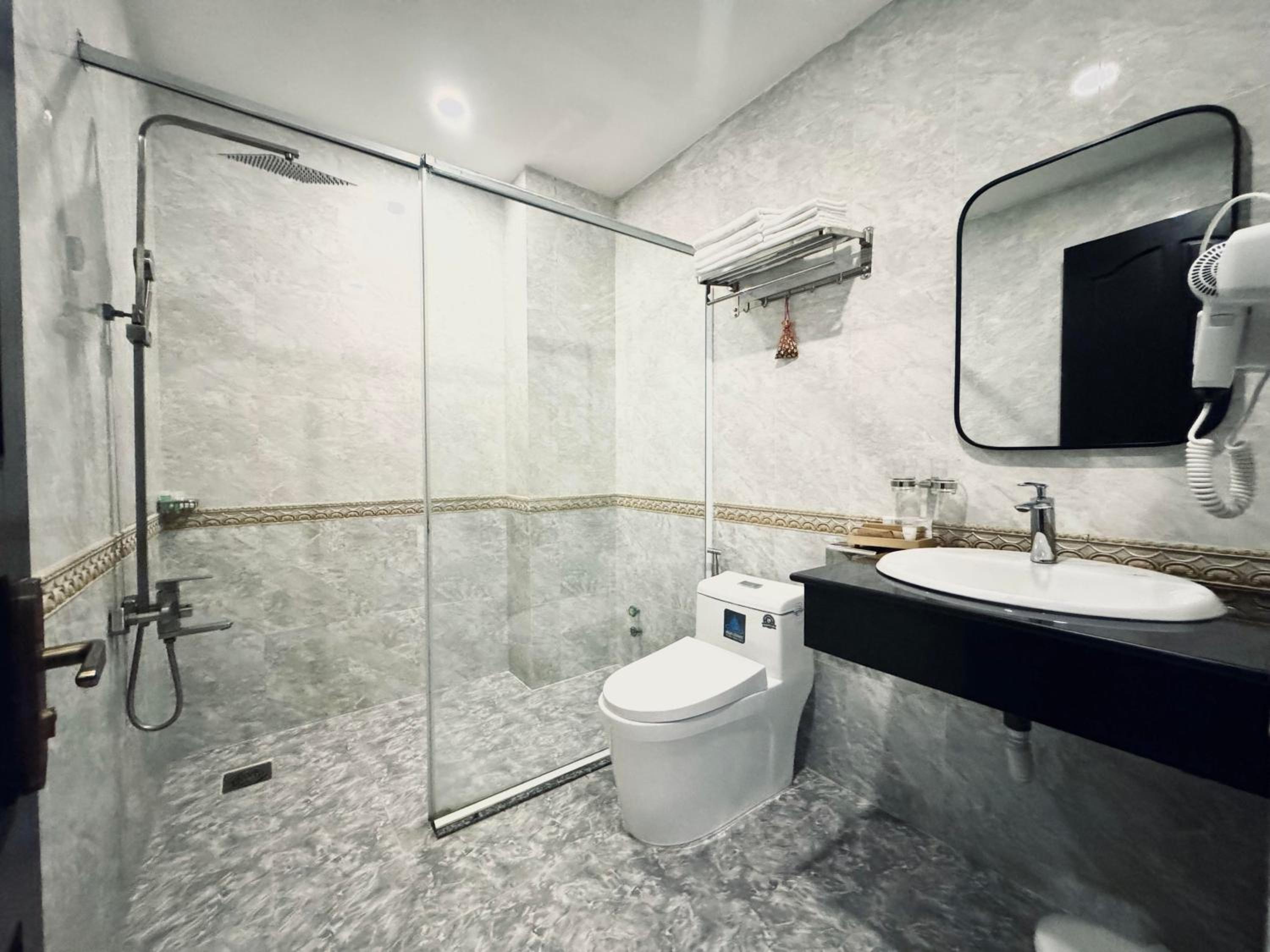 Superior Quadruple Room photo 2