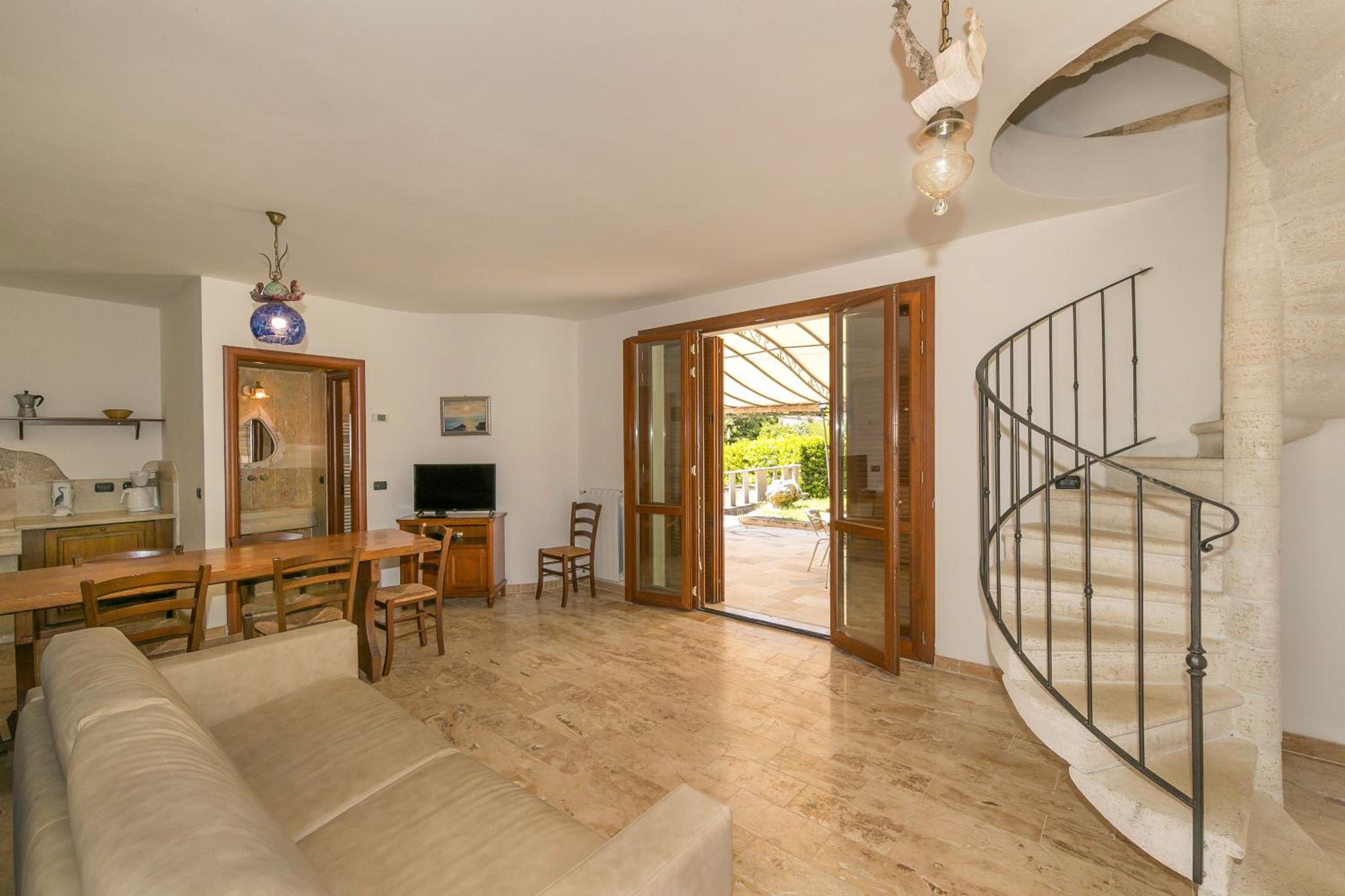 Villa photo 1