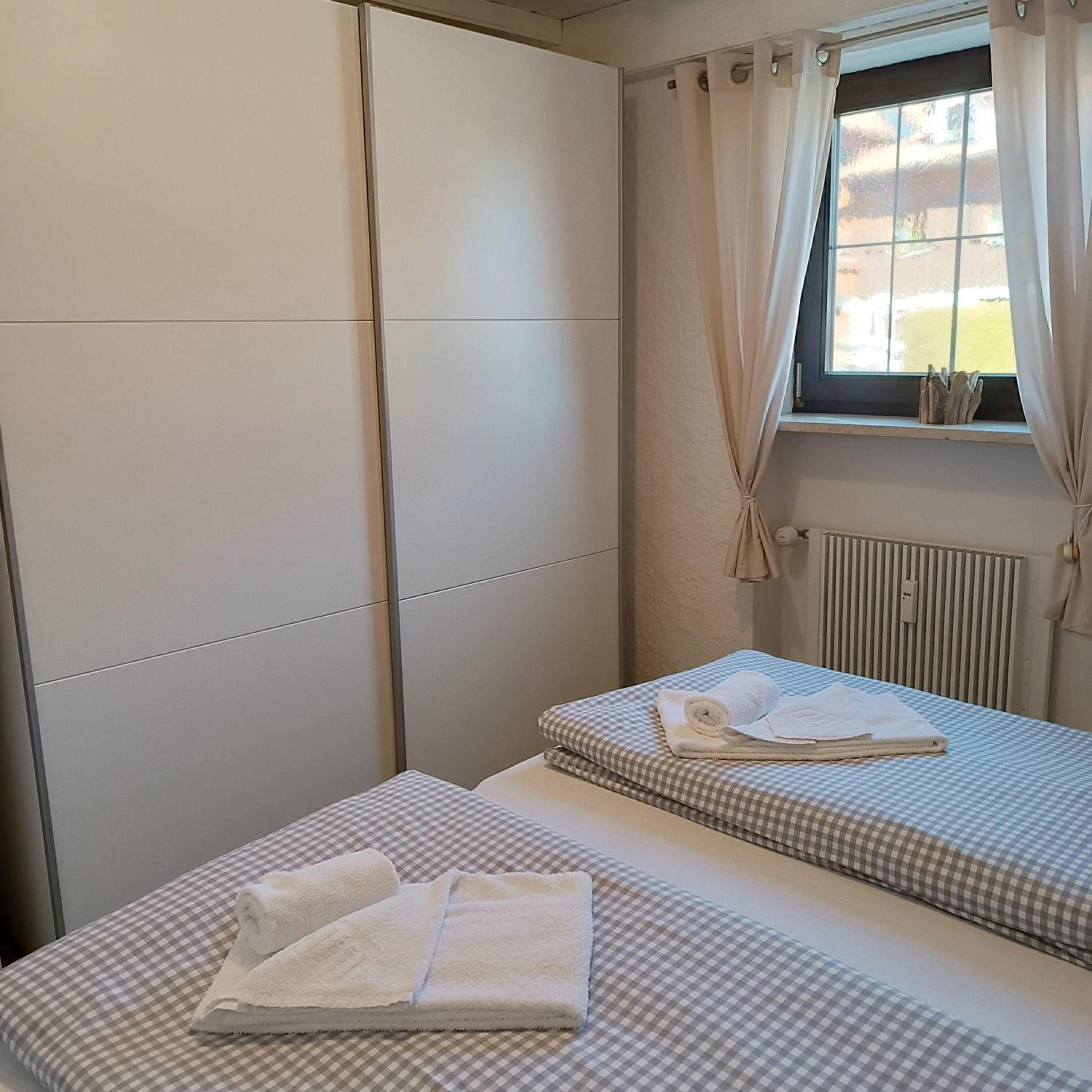 One-Bedroom Apartment with Bathroom photo 2