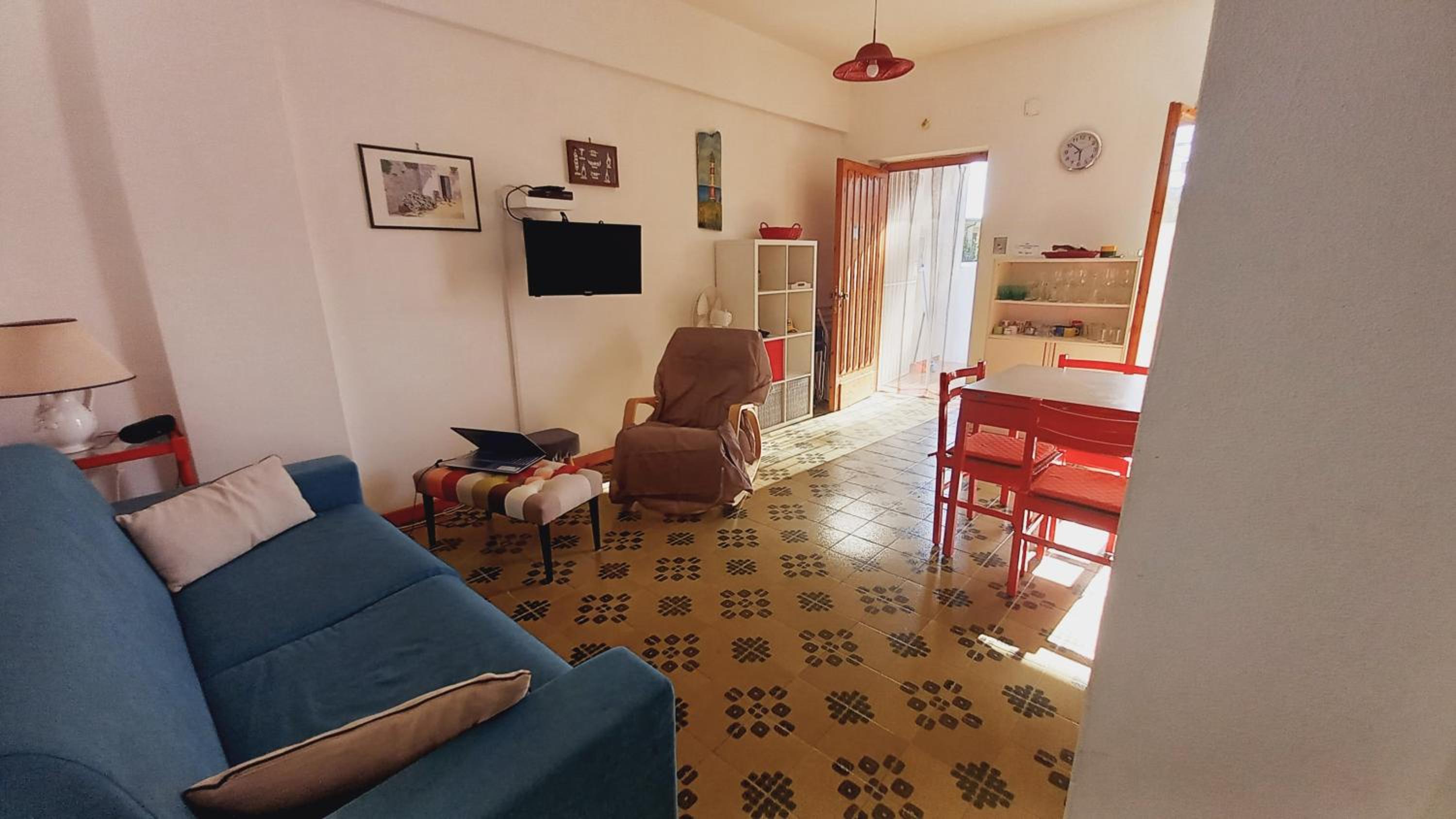 Two-Bedroom House photo 2