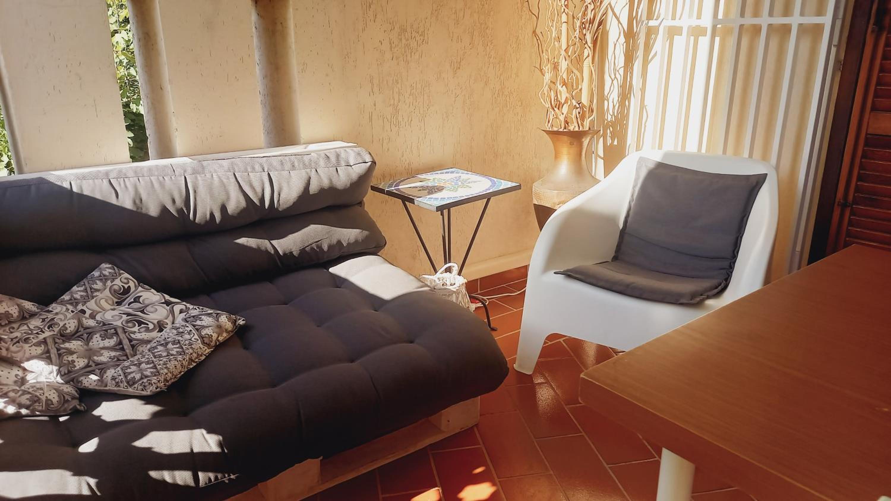 Two-Bedroom House photo 3