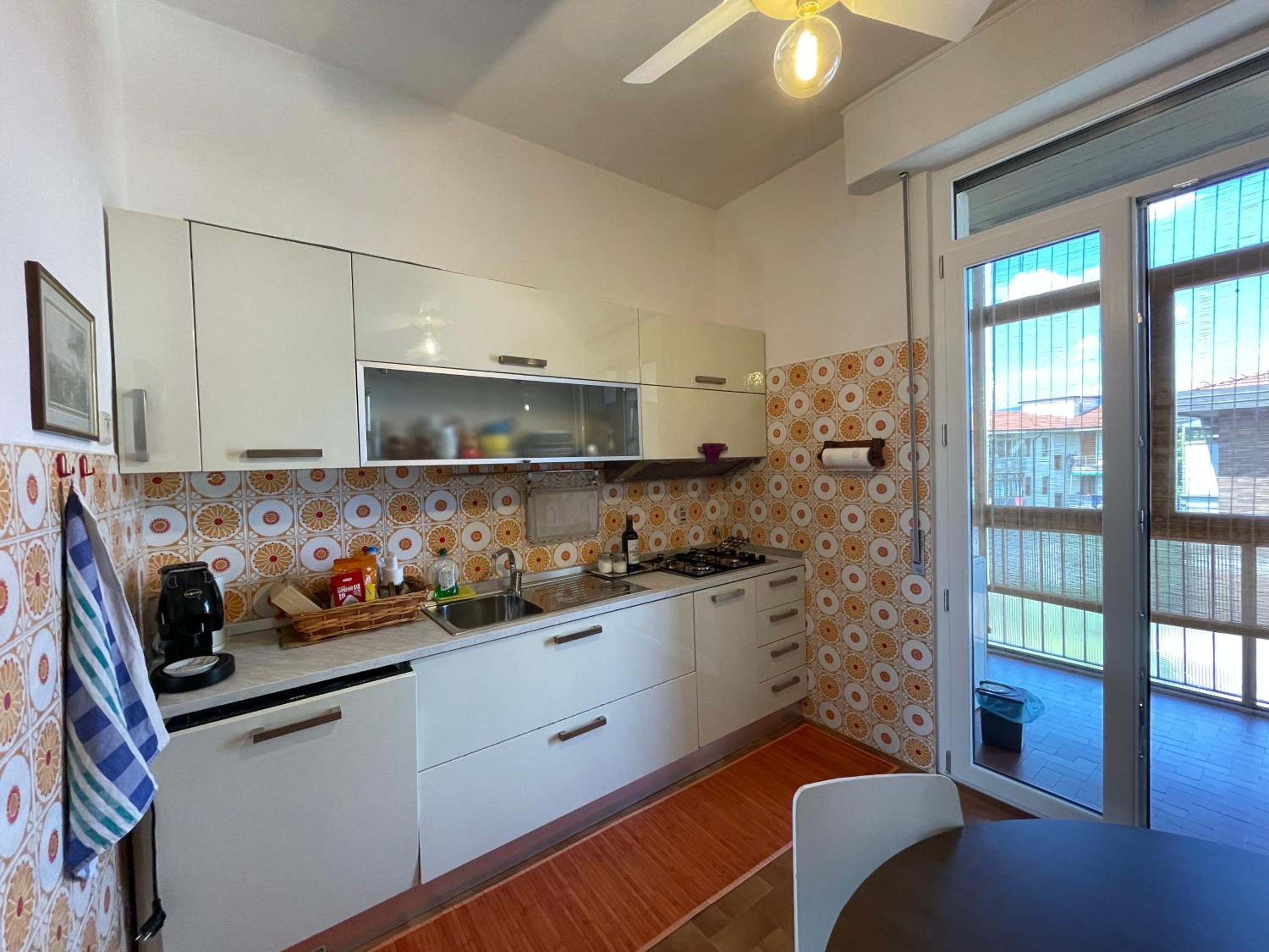 Three-Bedroom Apartment with Balcony photo 2