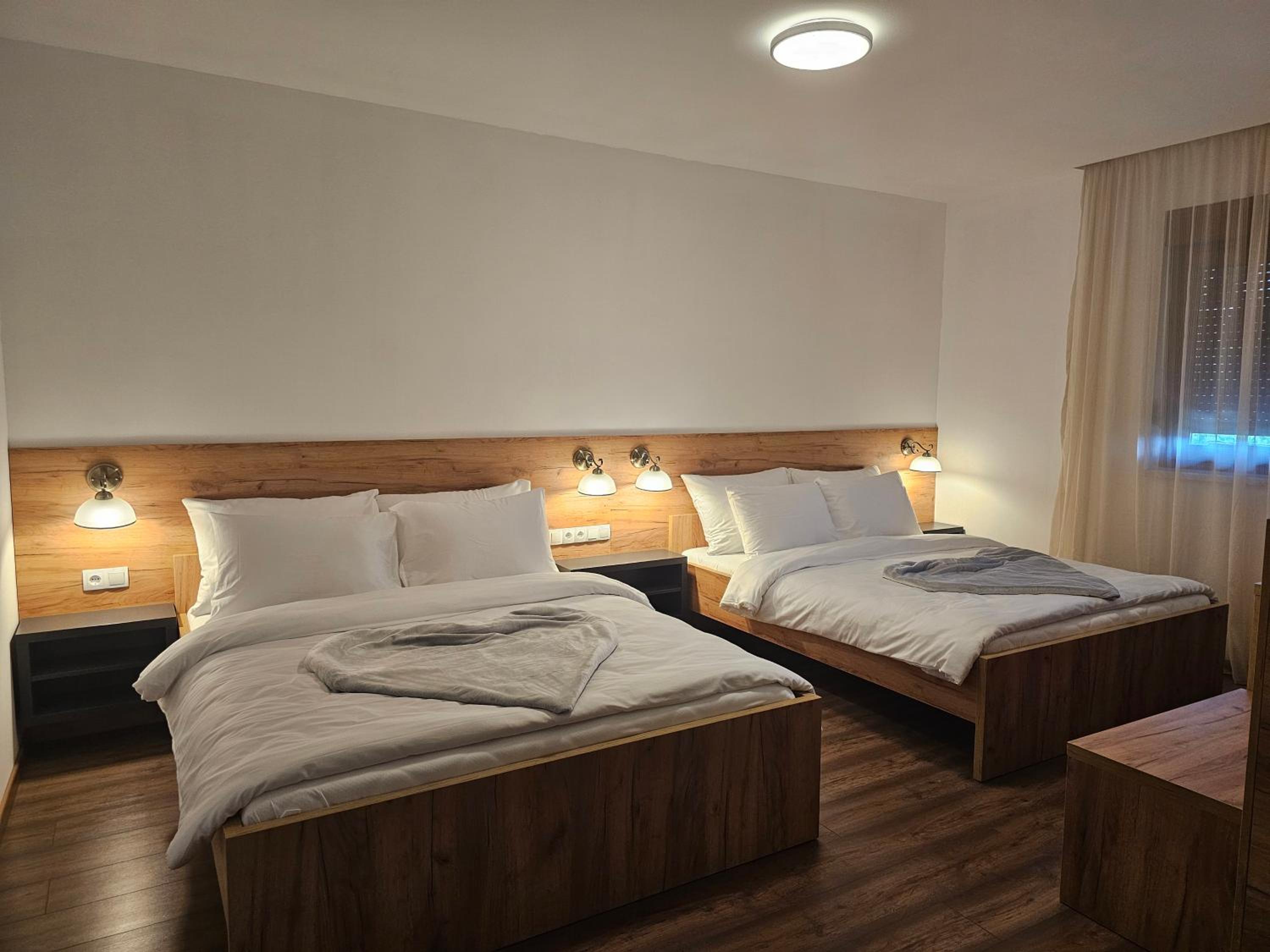Quadruple Room photo 3