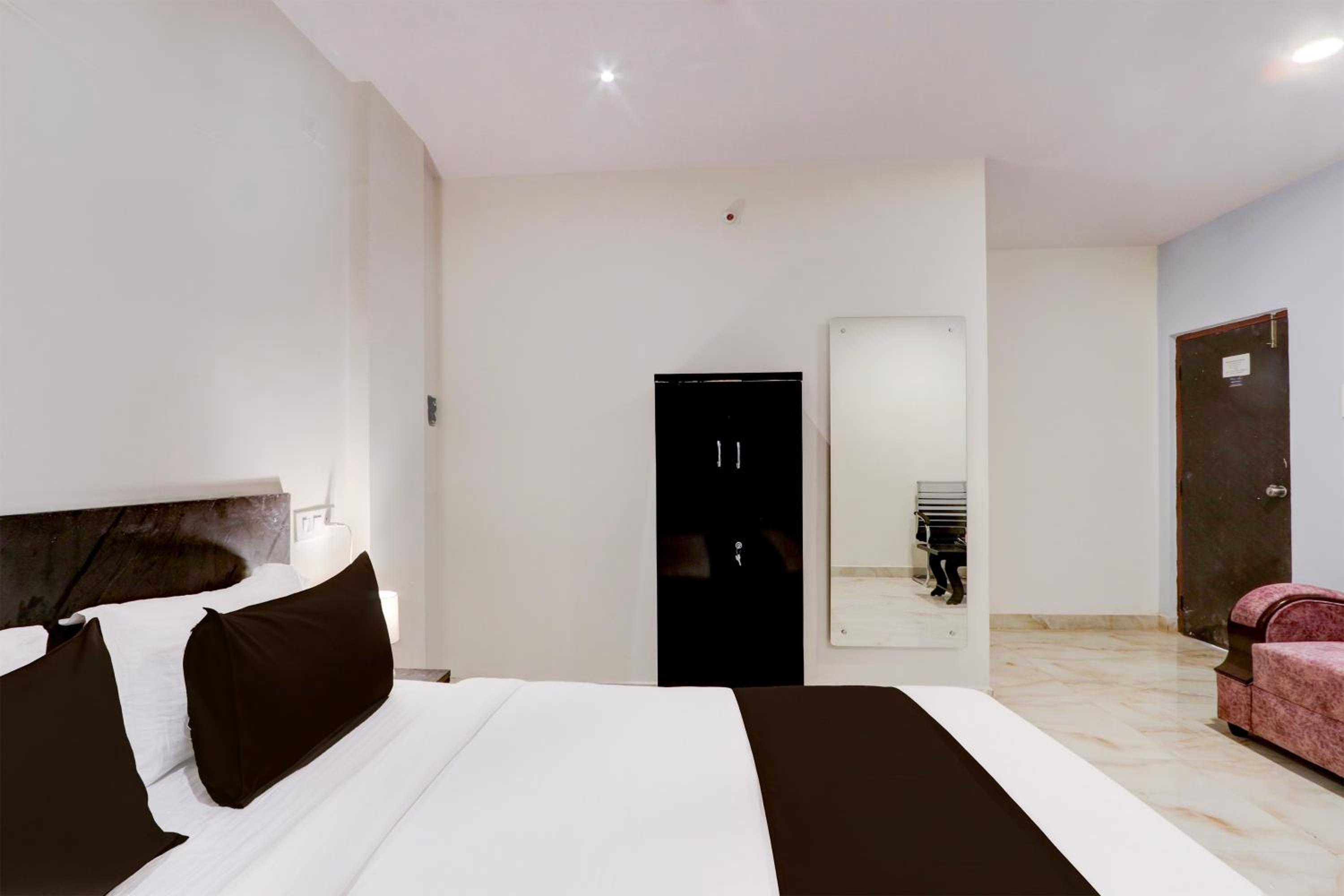 Classic Triple Room photo 3