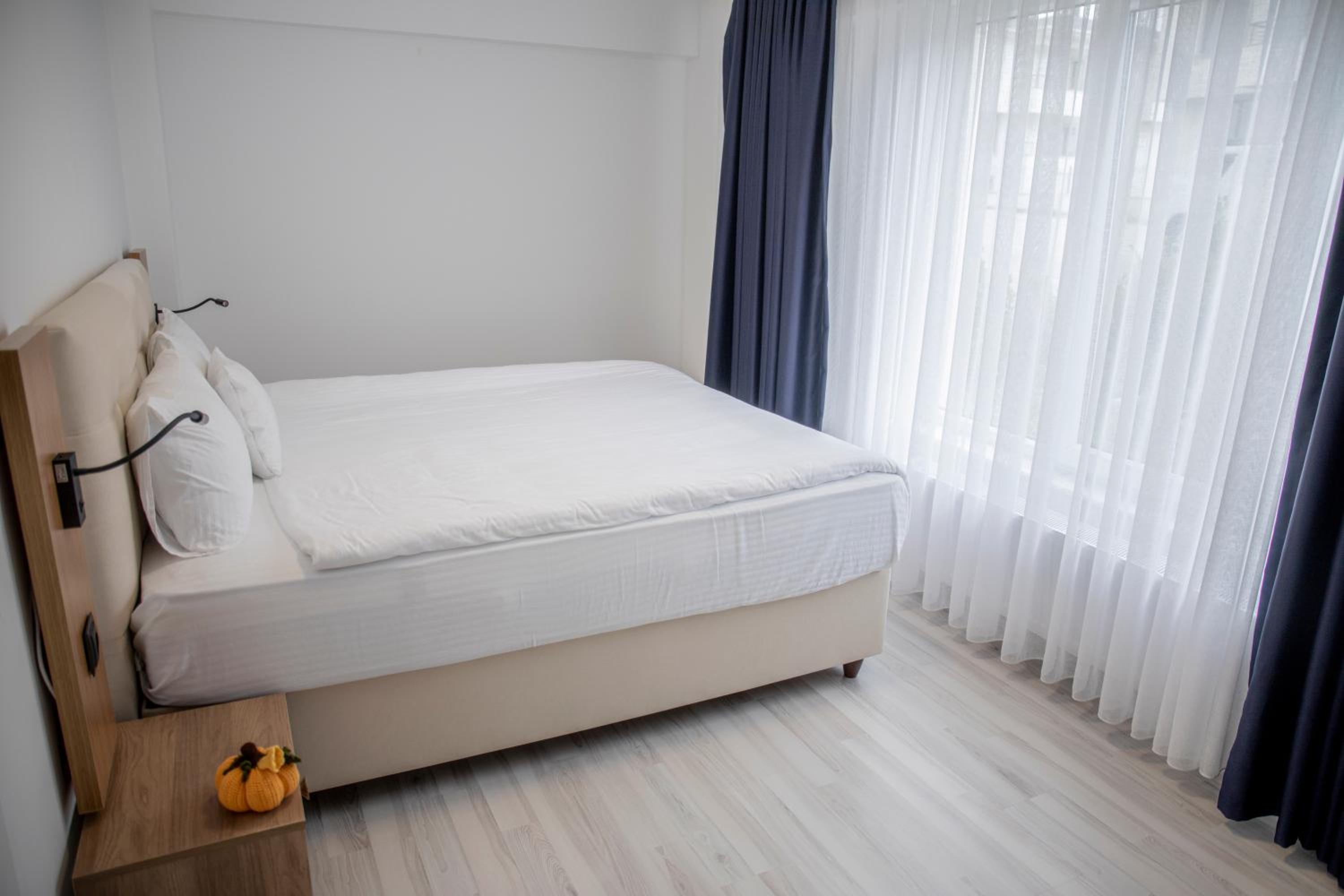 One-Bedroom Villa - Photo 13