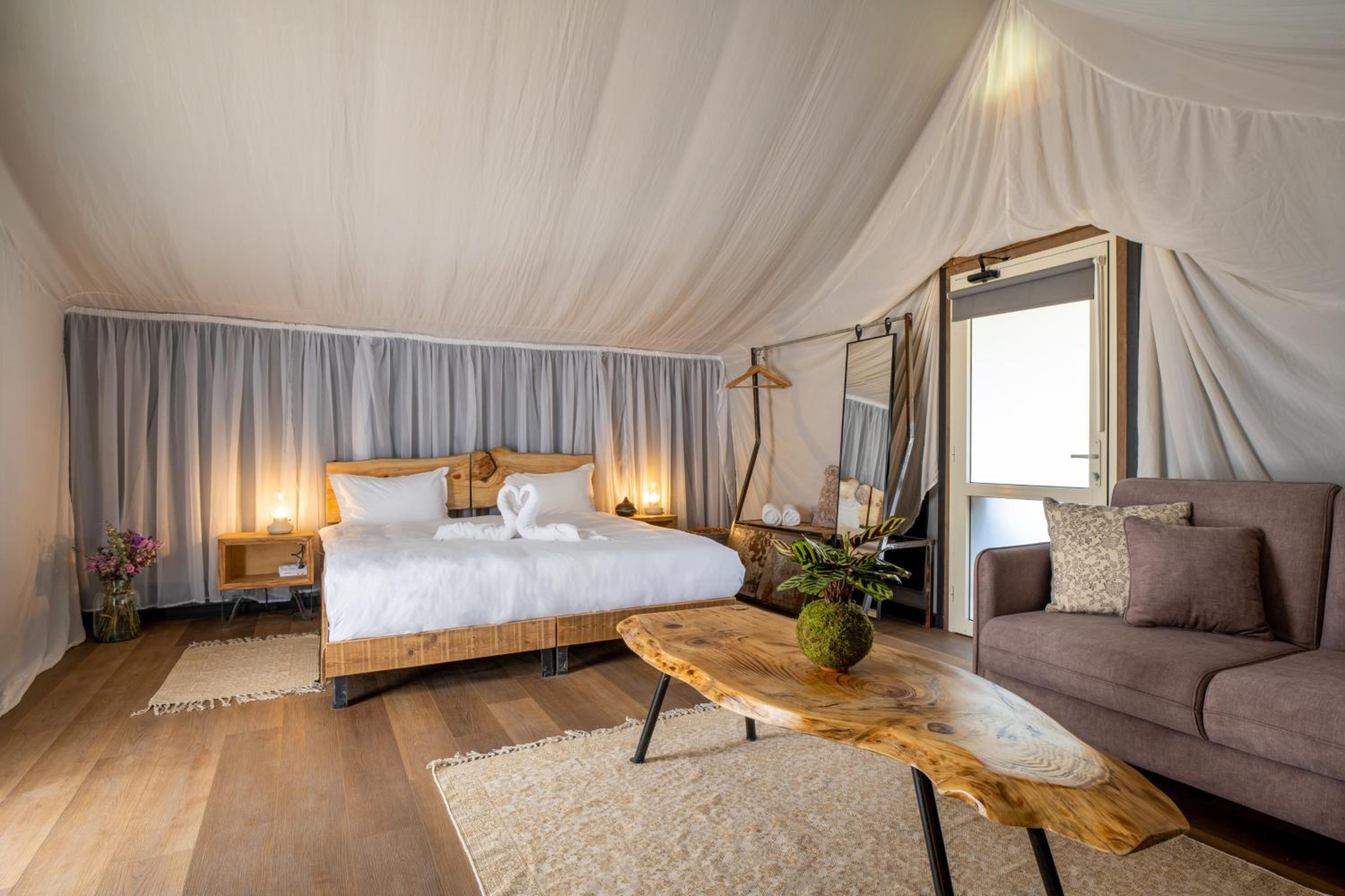 Glamping Suite   photo 2