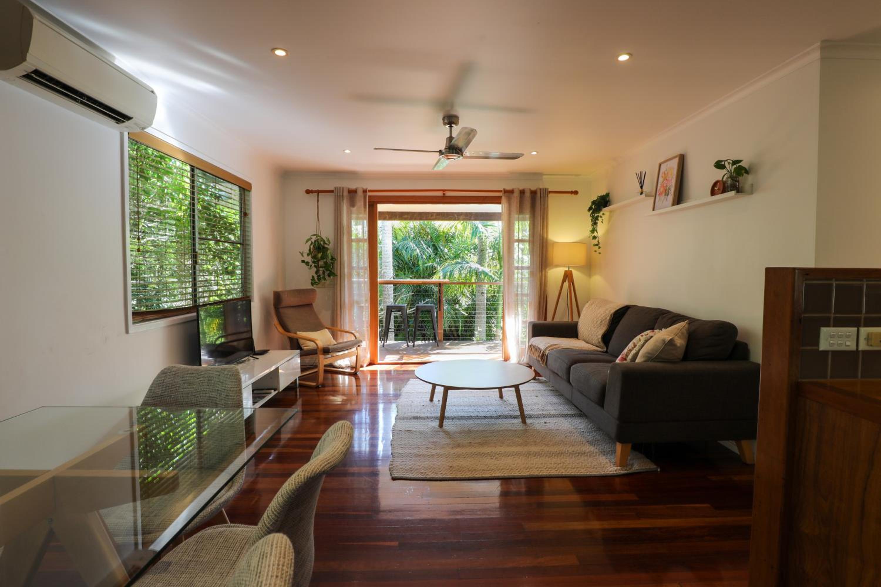 Three-Bedroom House photo 1