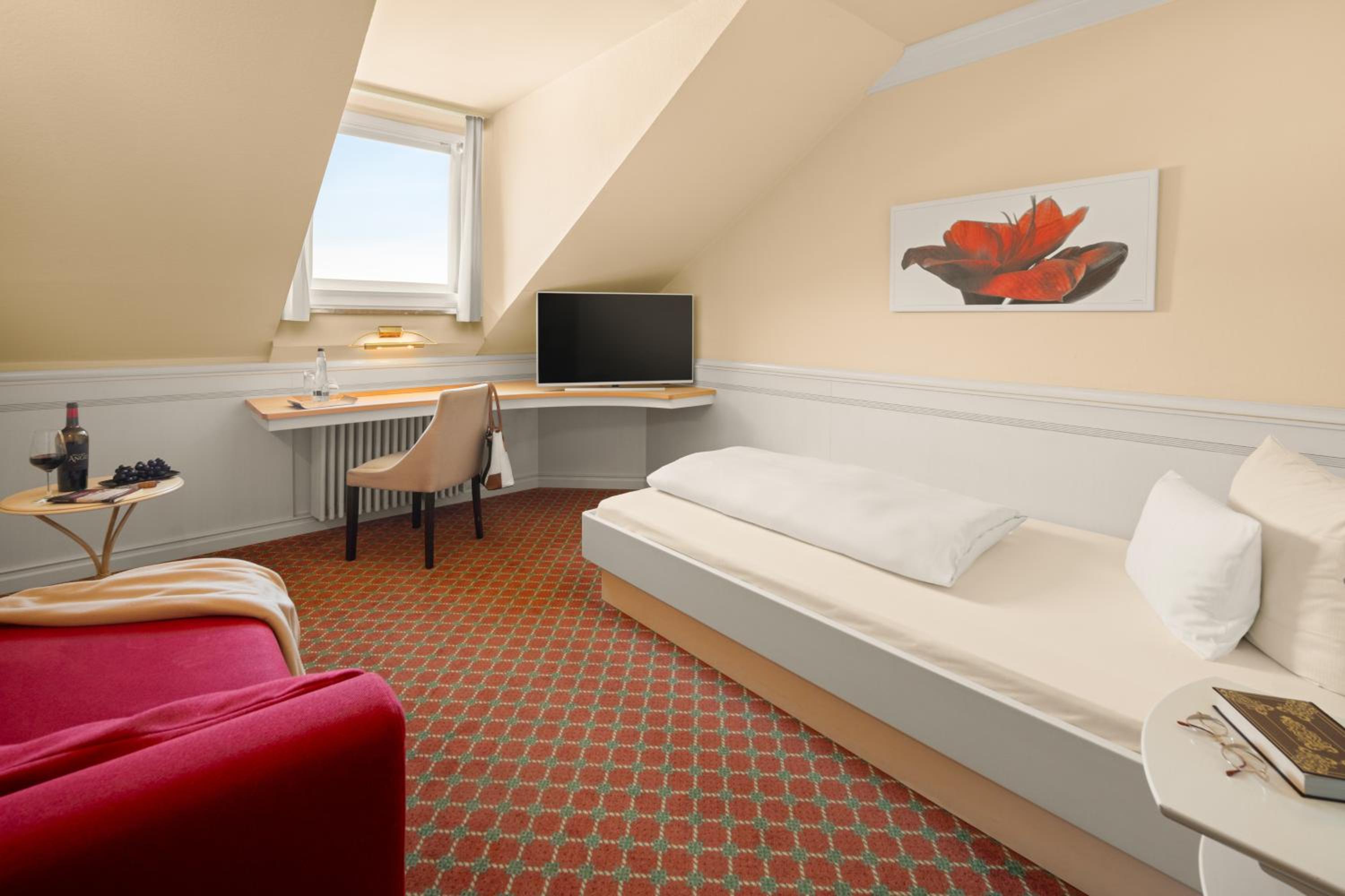 Single Room photo 3