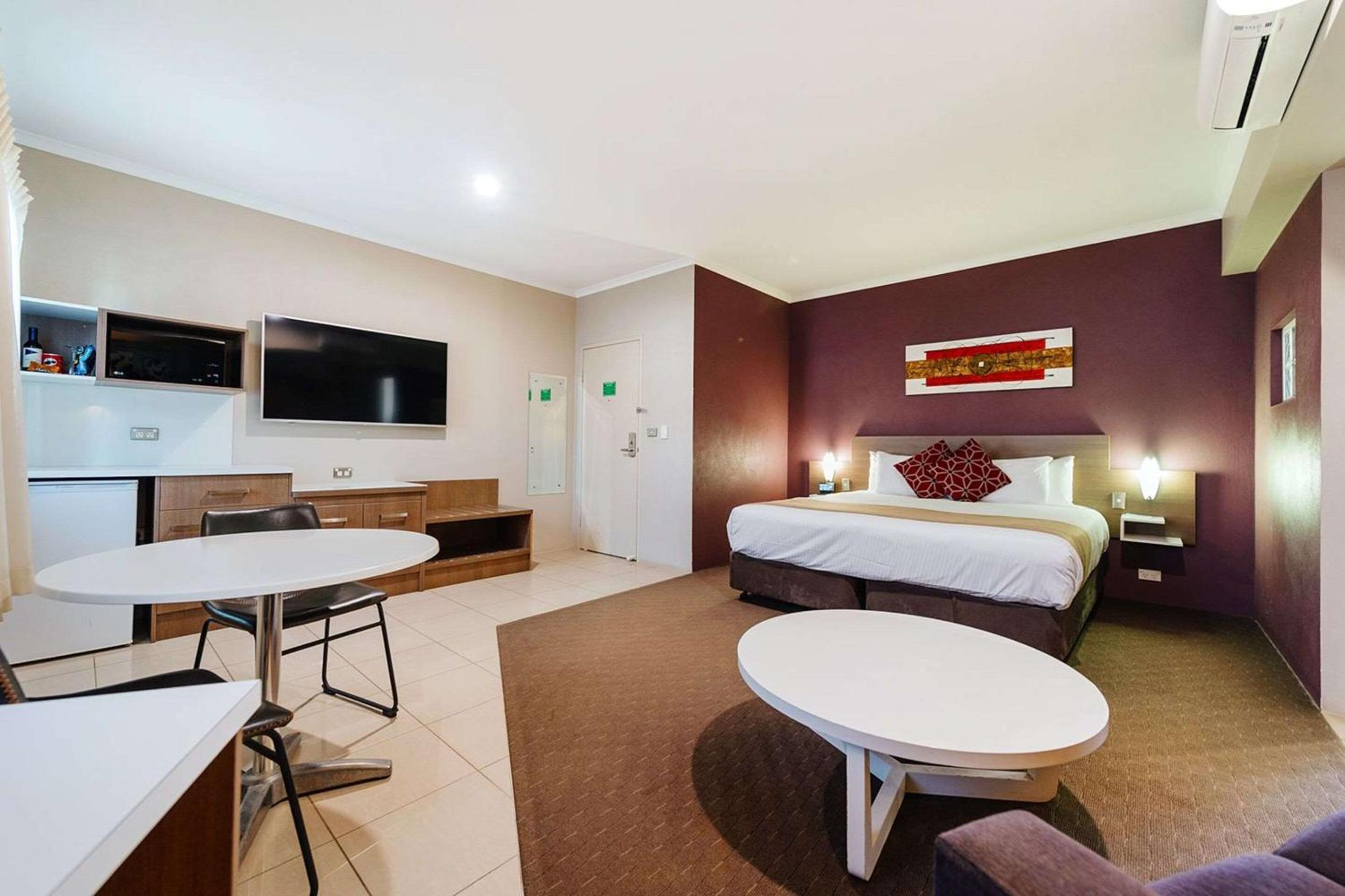 King Room with Spa Bath photo 2