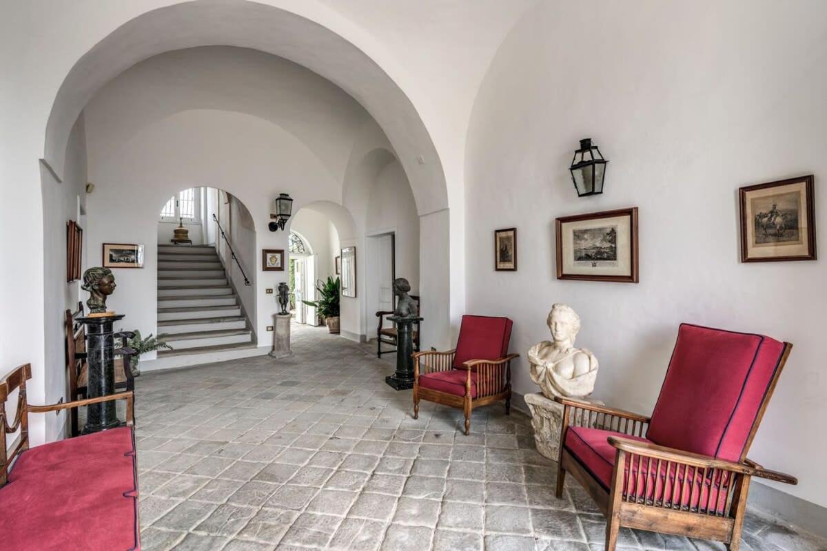 Deluxe Villa photo 3