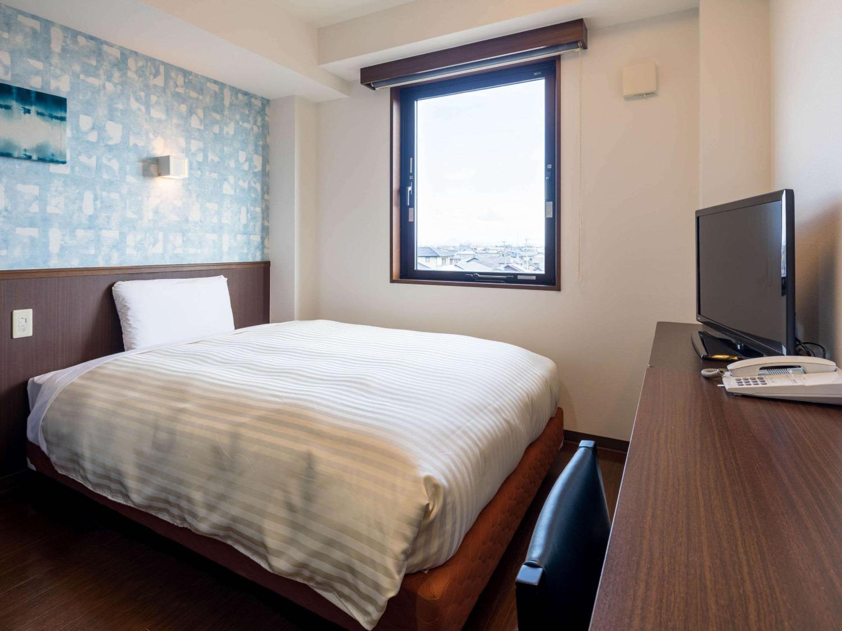 Double Room - Non-Smoking photo 1