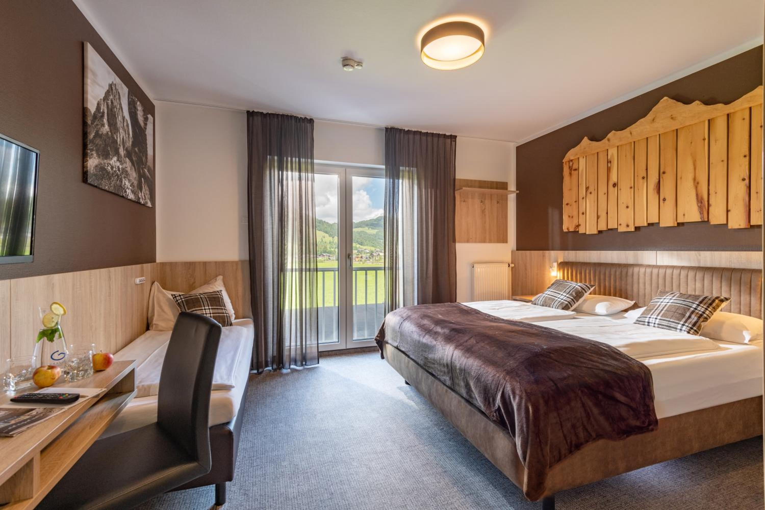 Double or Twin Room photo 1