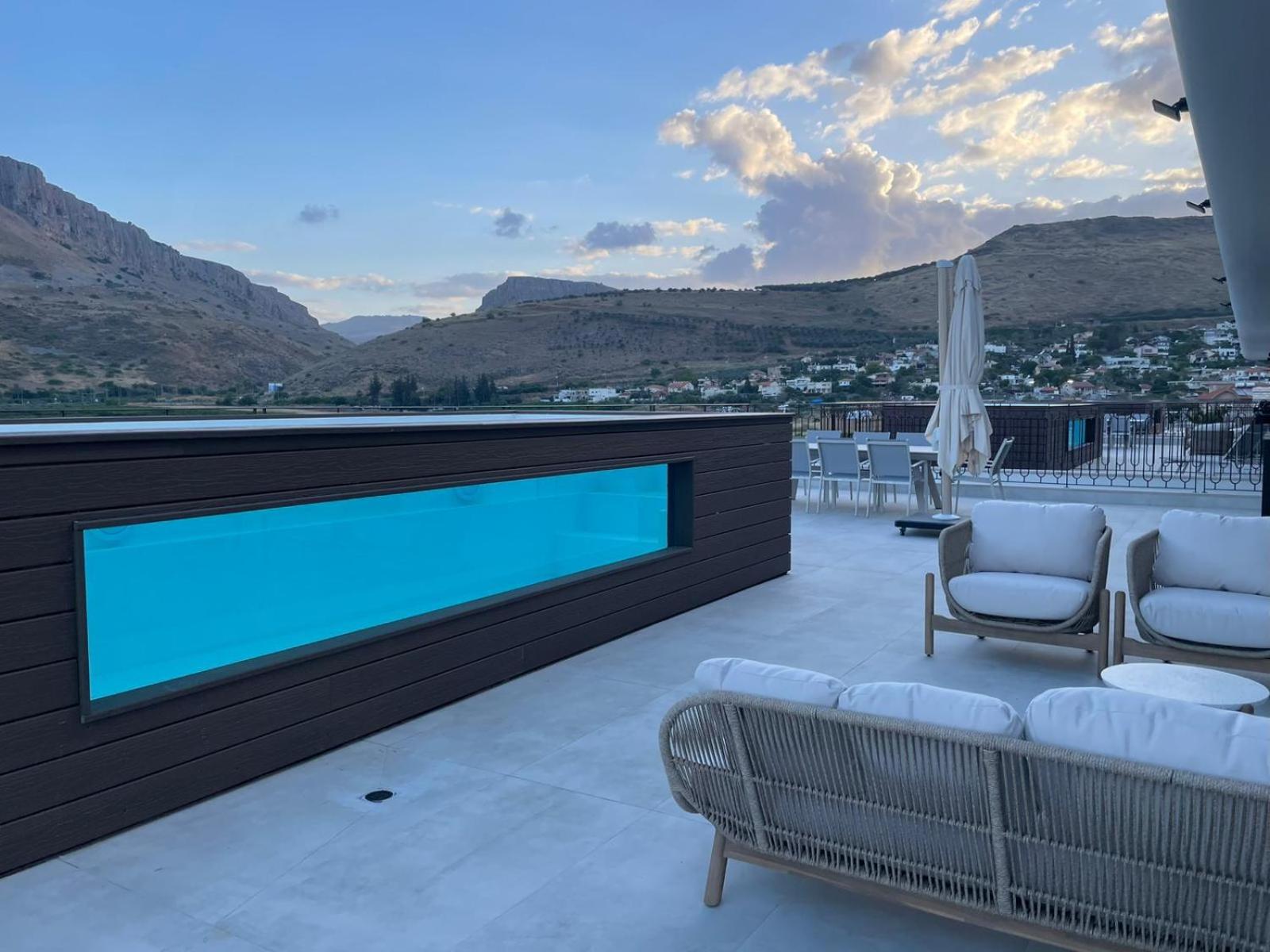 Two-Bedroom Apartment with Private Pool photo 2