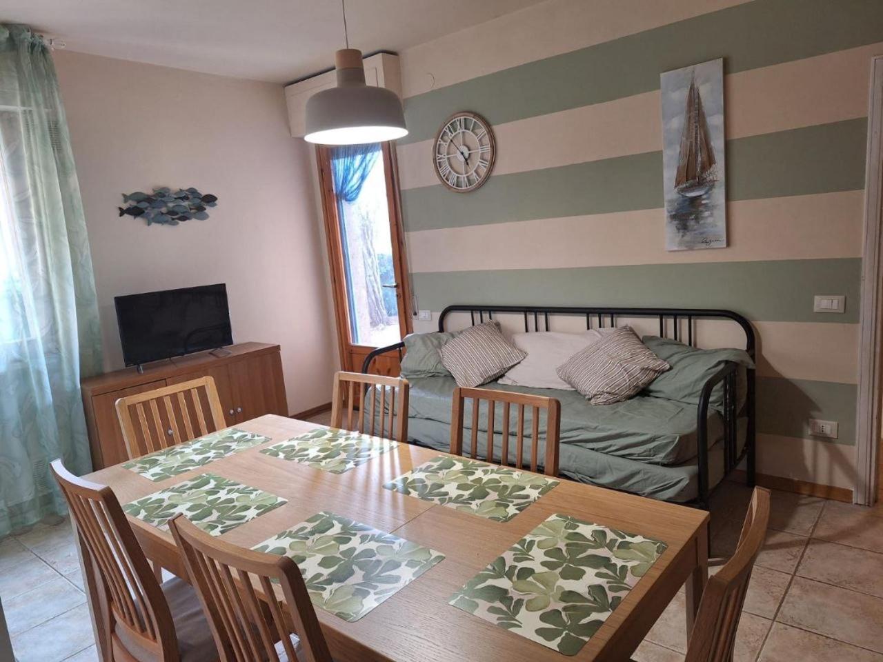 One-Bedroom Apartment with Garden